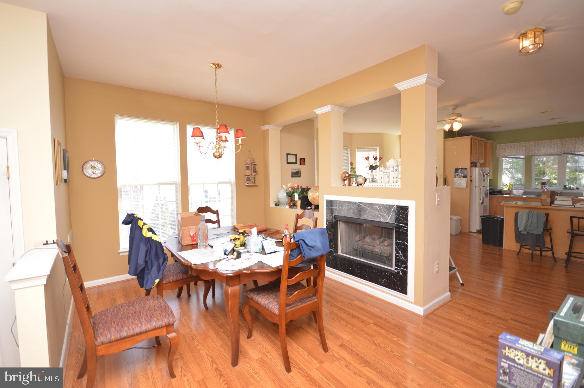 AUTUMN CHASE HUNT - Residential Lease