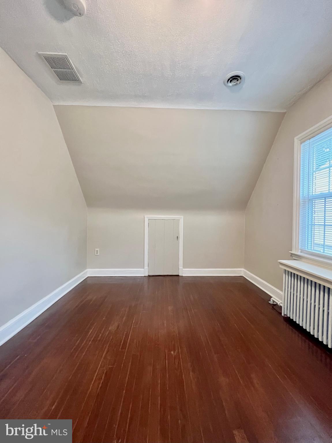 ARLINGTON HEIGHTS - Residential Lease