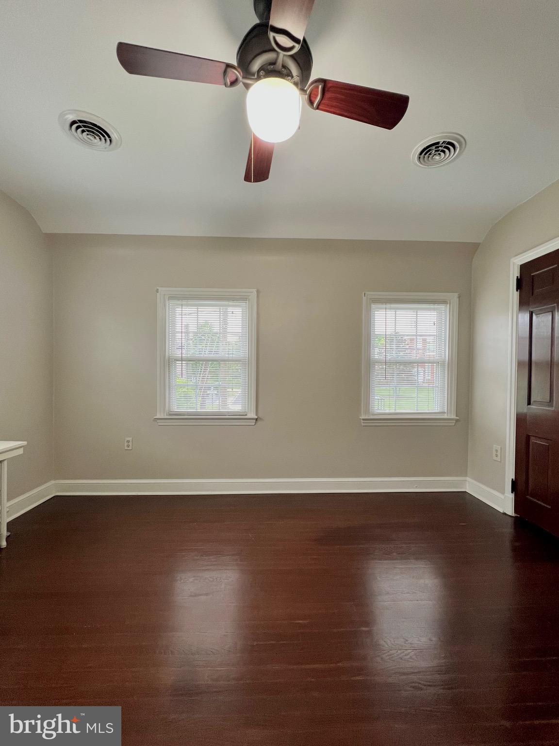 ARLINGTON HEIGHTS - Residential Lease