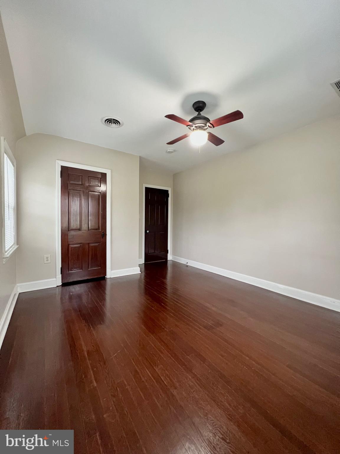 ARLINGTON HEIGHTS - Residential Lease