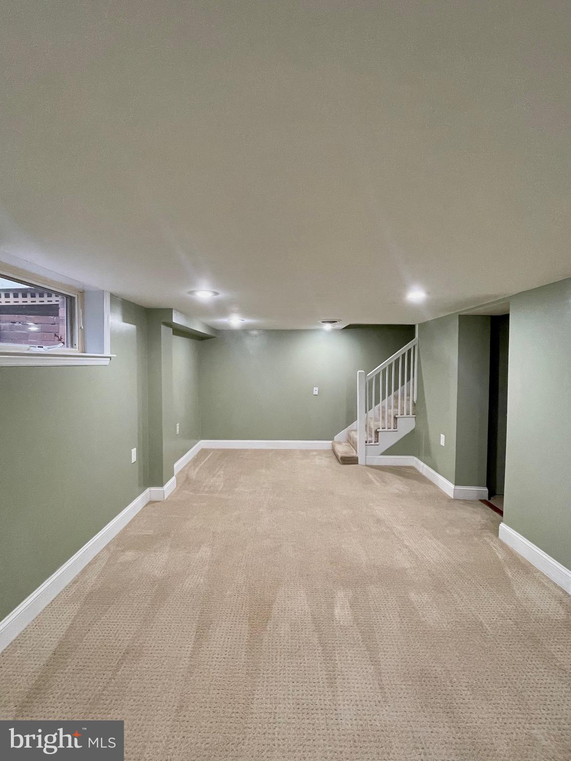 ARLINGTON HEIGHTS - Residential Lease