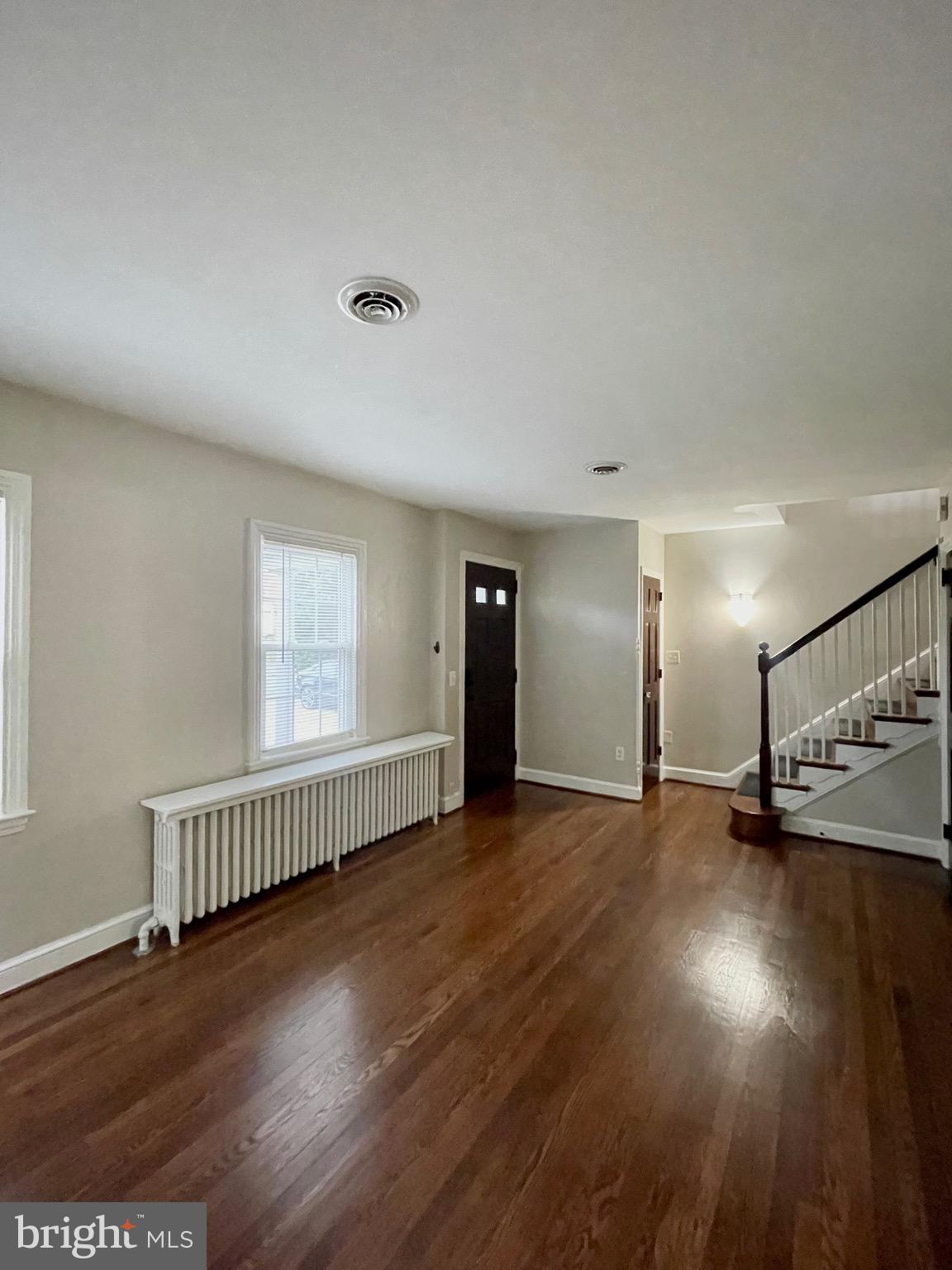 ARLINGTON HEIGHTS - Residential Lease