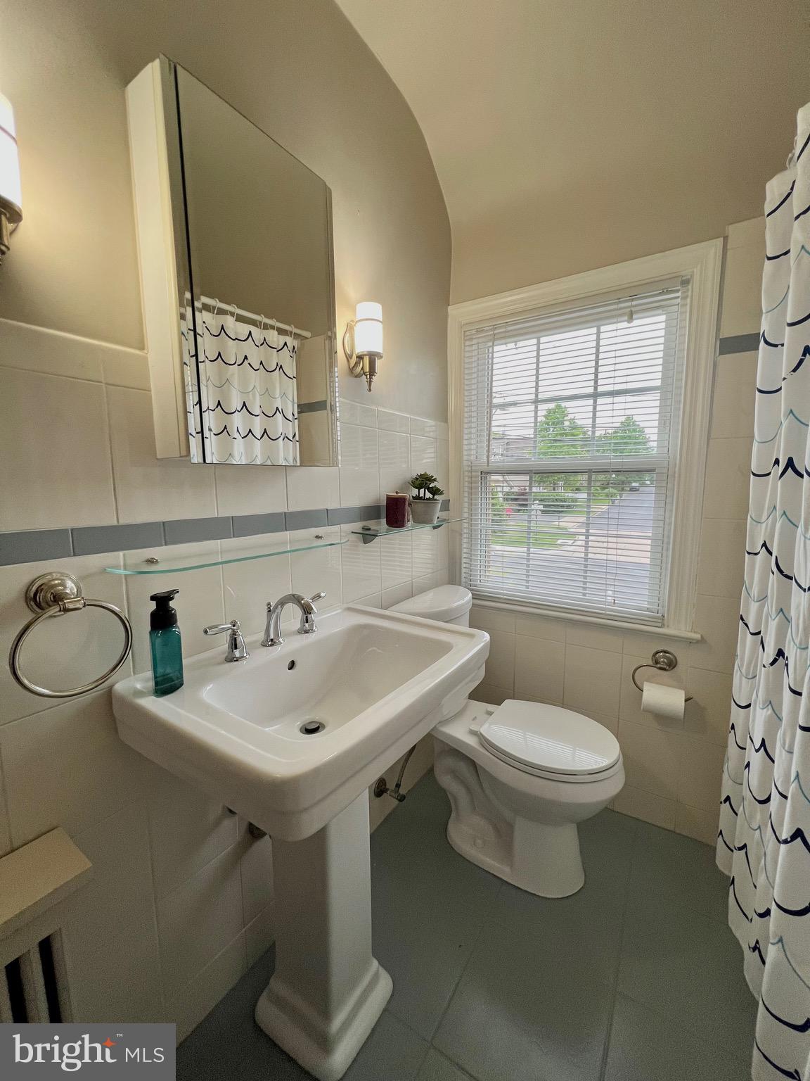 ARLINGTON HEIGHTS - Residential Lease