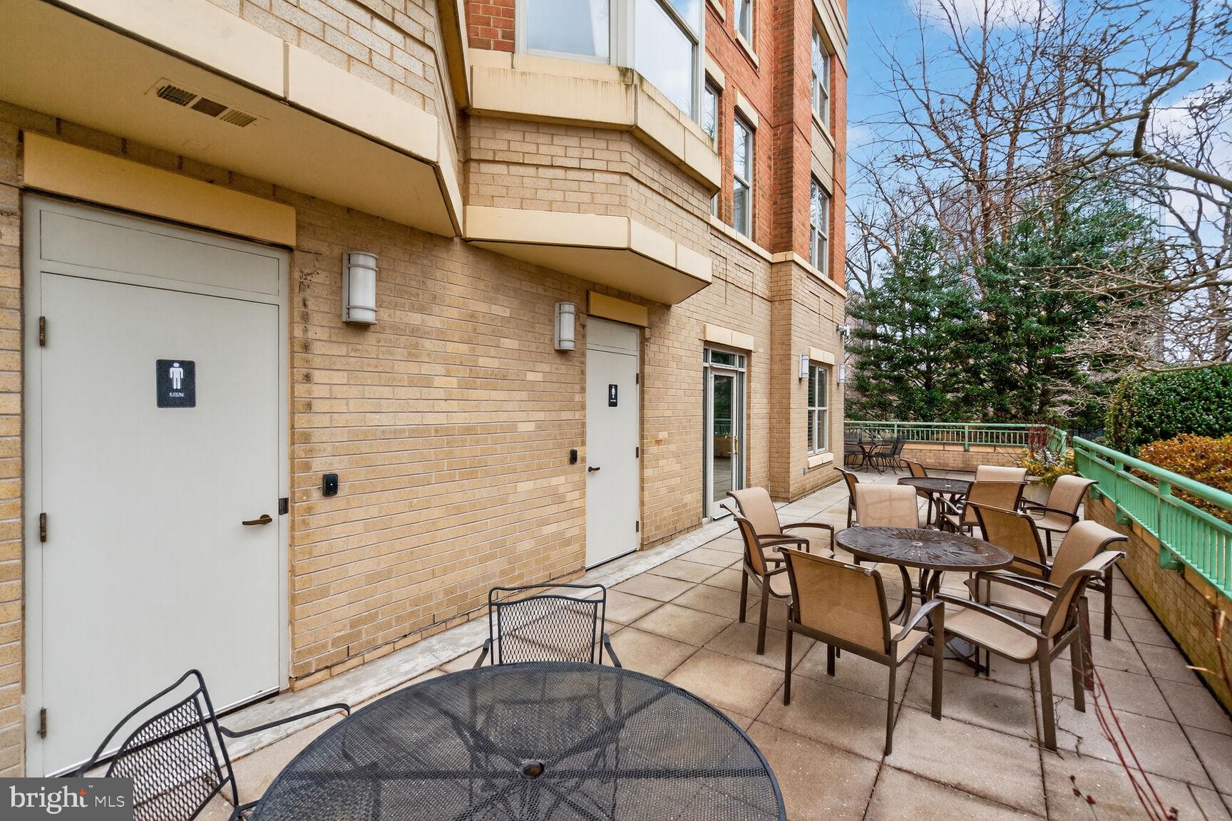 STRATFORD CONDOMINIUMS - Residential