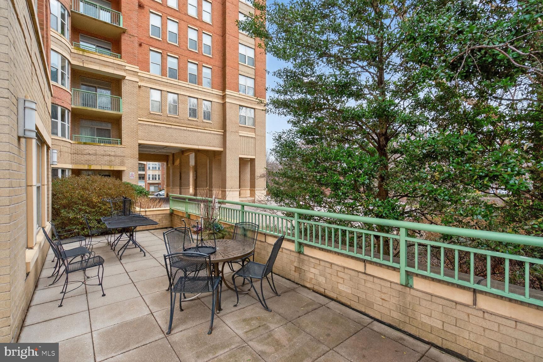 STRATFORD CONDOMINIUMS - Residential