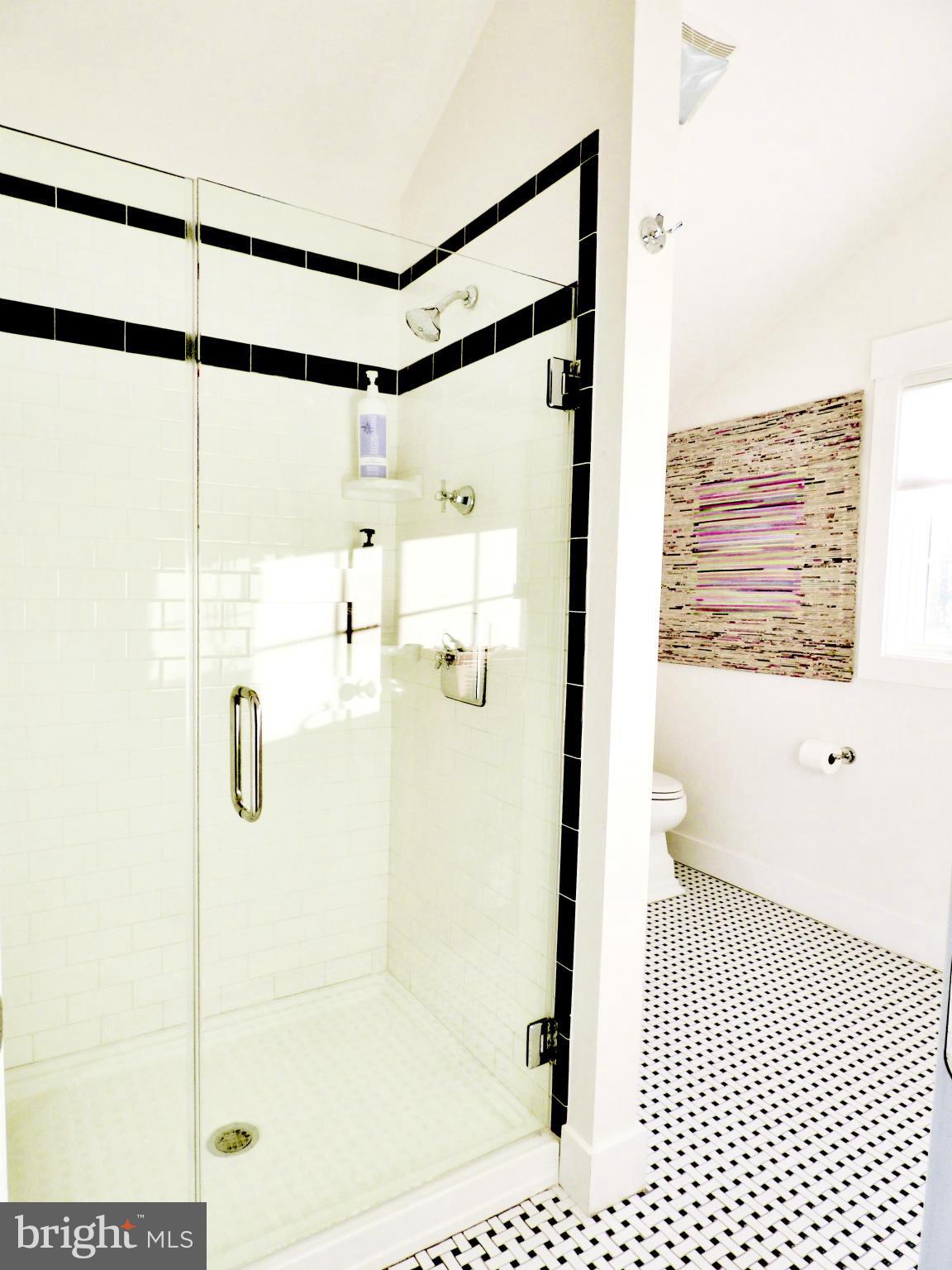 HAYS BEACH - Residential