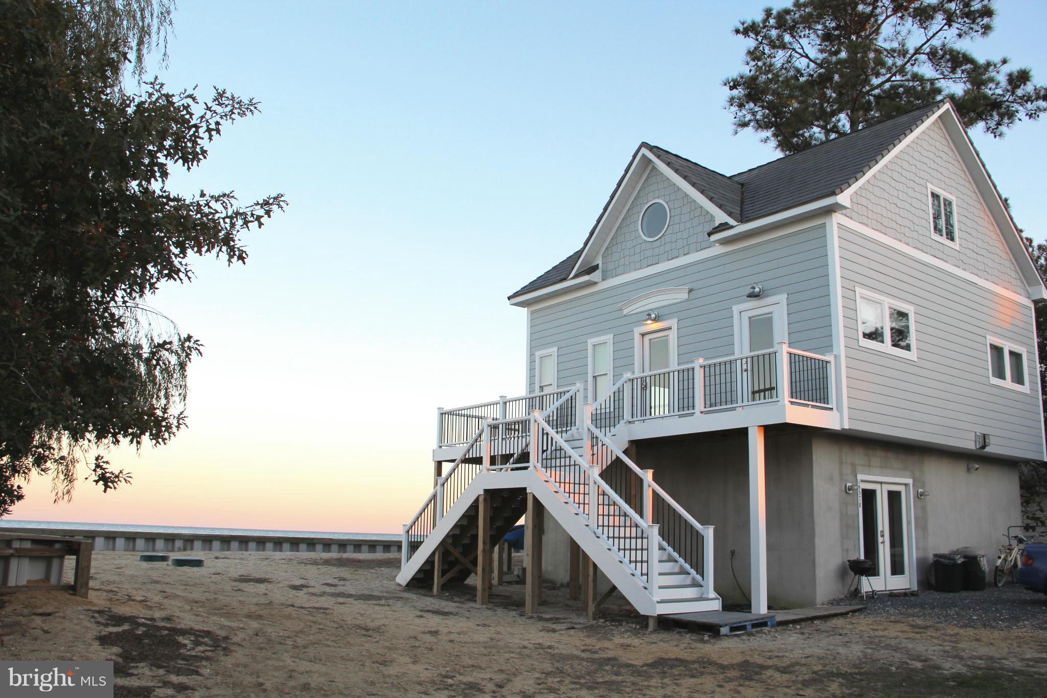 HAYS BEACH - Residential