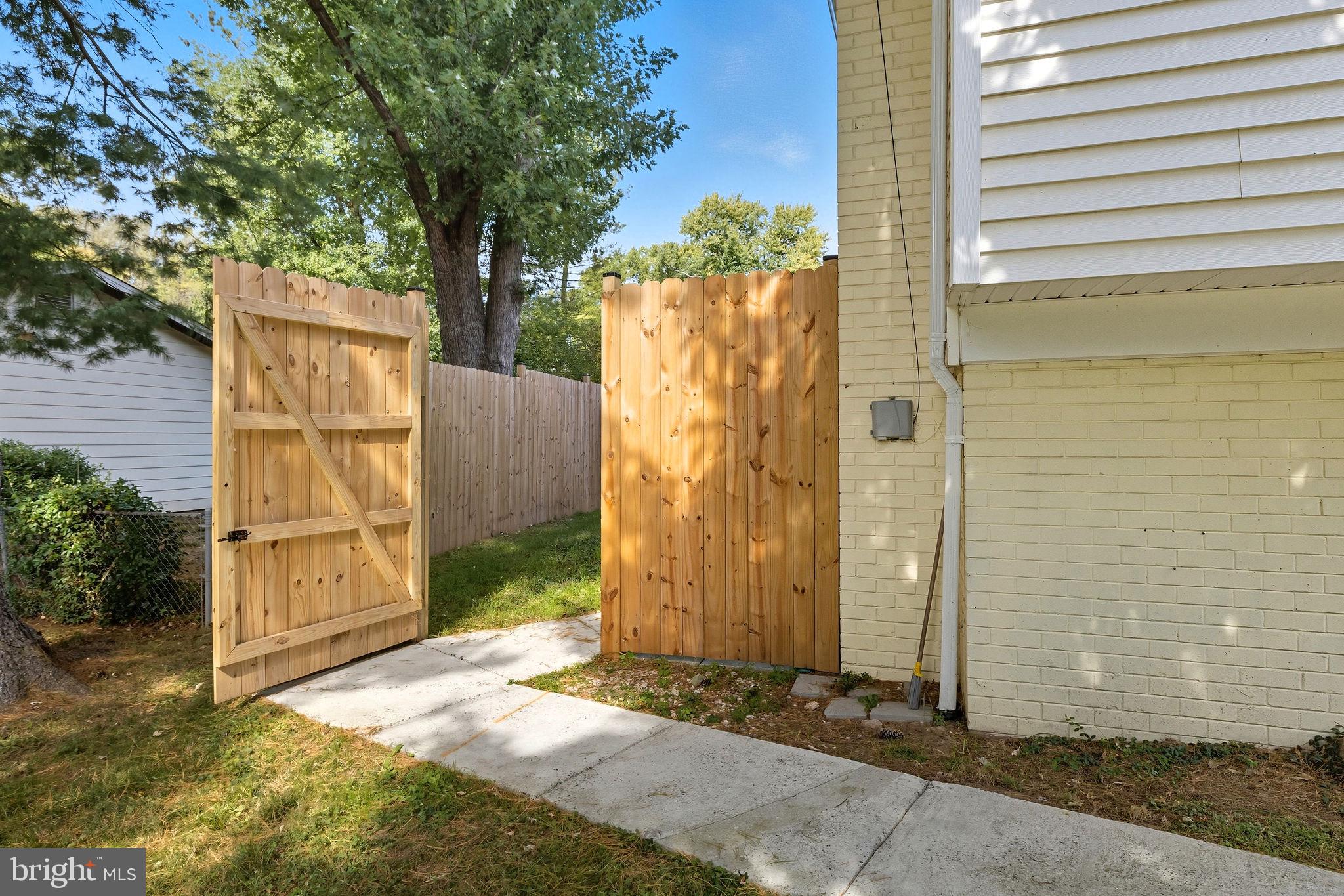 RAVENSWORTH PARK - Residential Lease