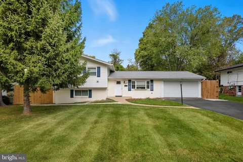 7810 Kalorama Road, Annandale, VA MLS: VAFX2275210