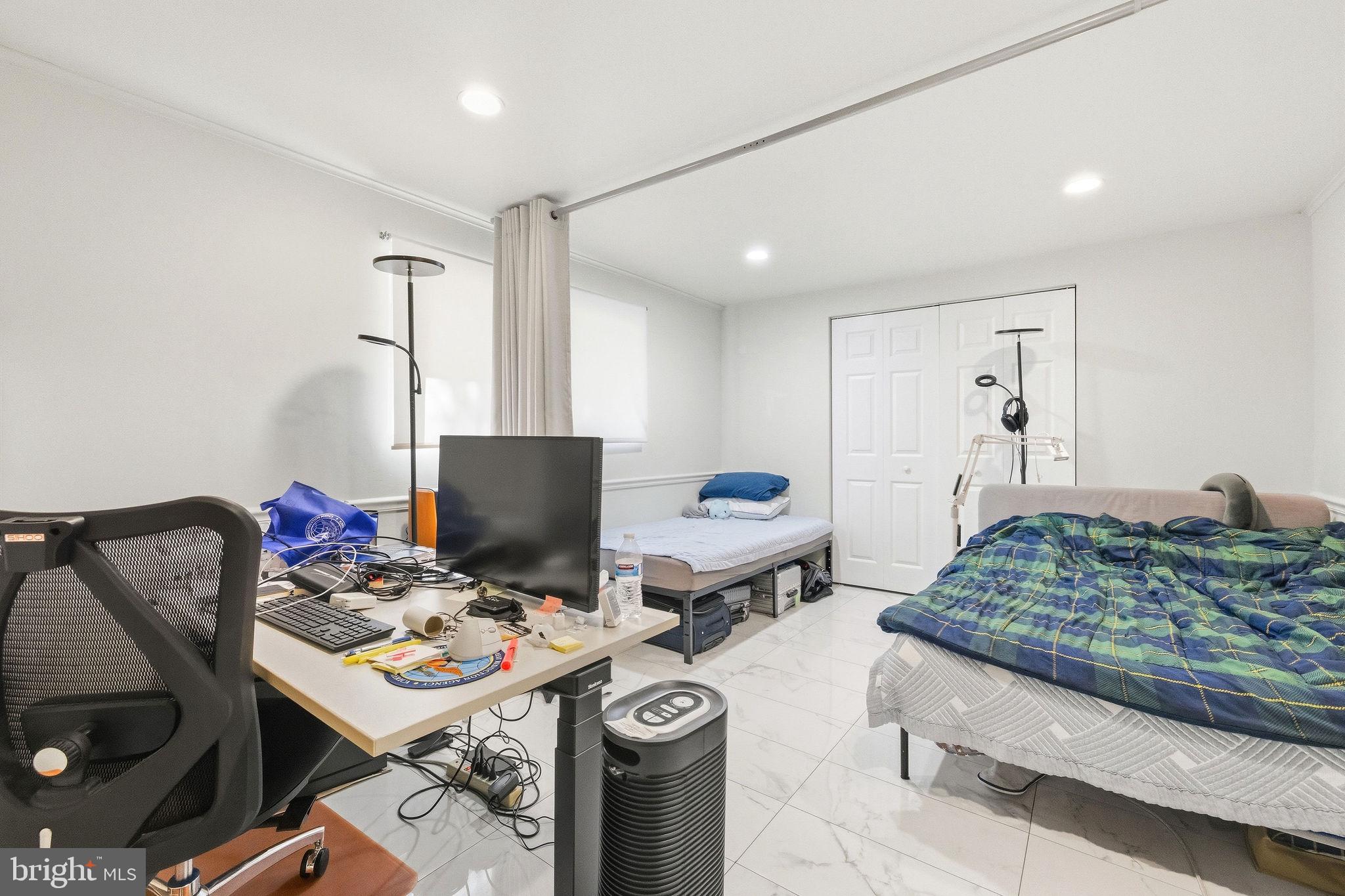 RAVENSWORTH PARK - Residential Lease