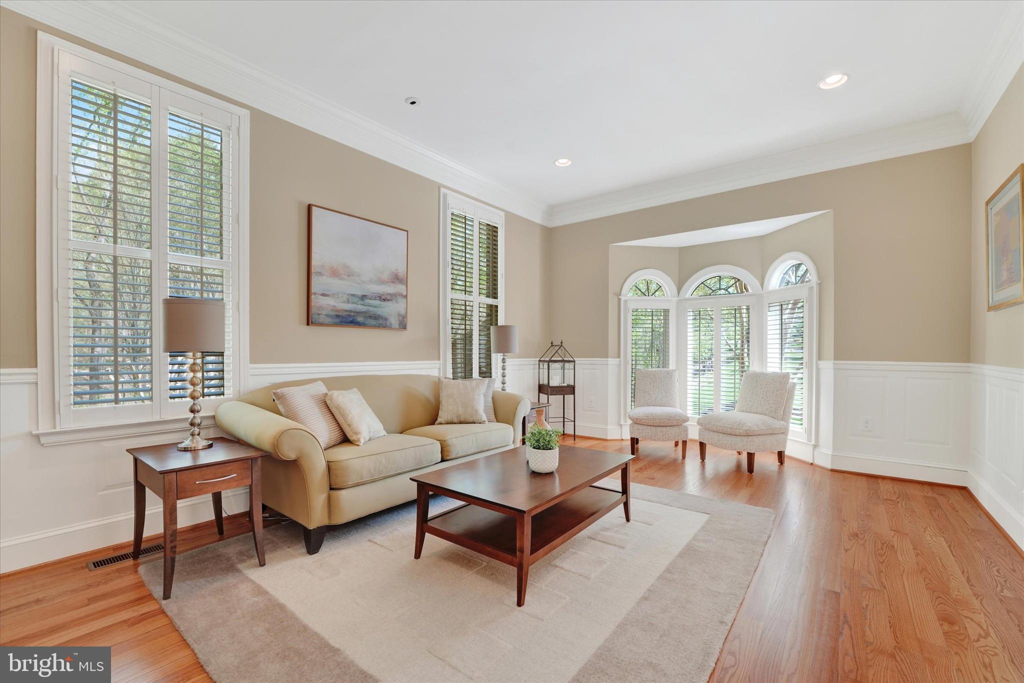1402 THORNDON DRIVE