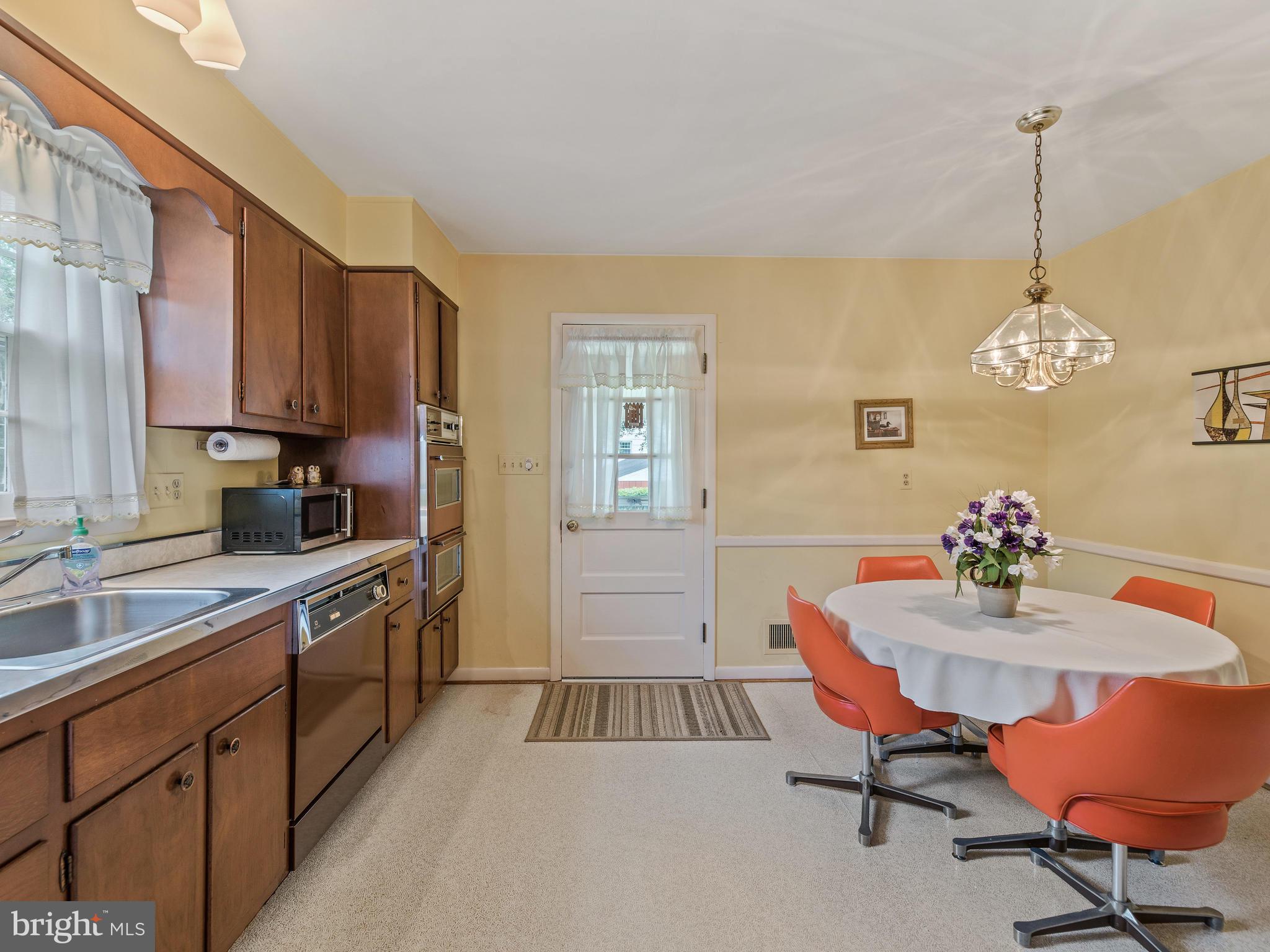 CHATHAM MEWS - Residential