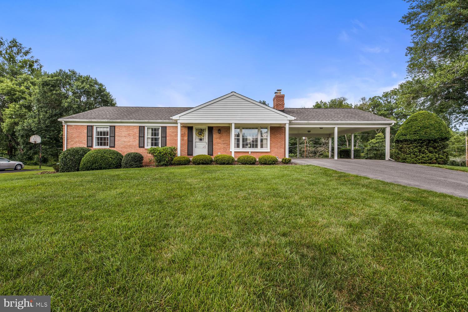 CHATHAM MEWS - Residential