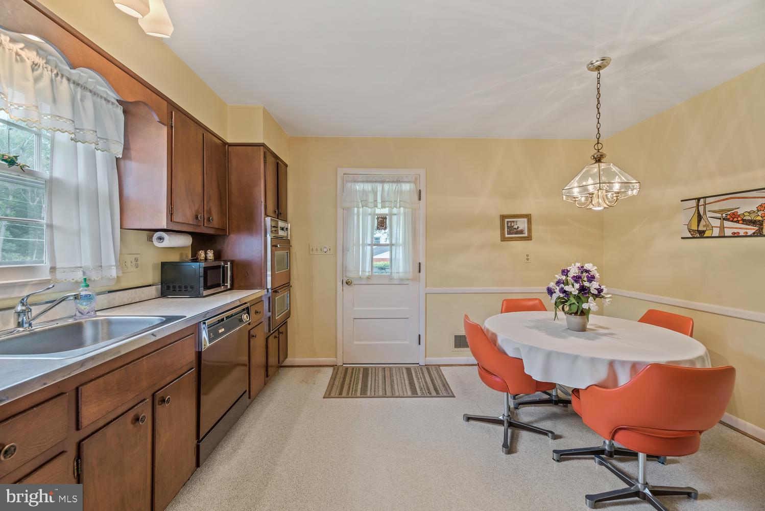 CHATHAM MEWS - Residential