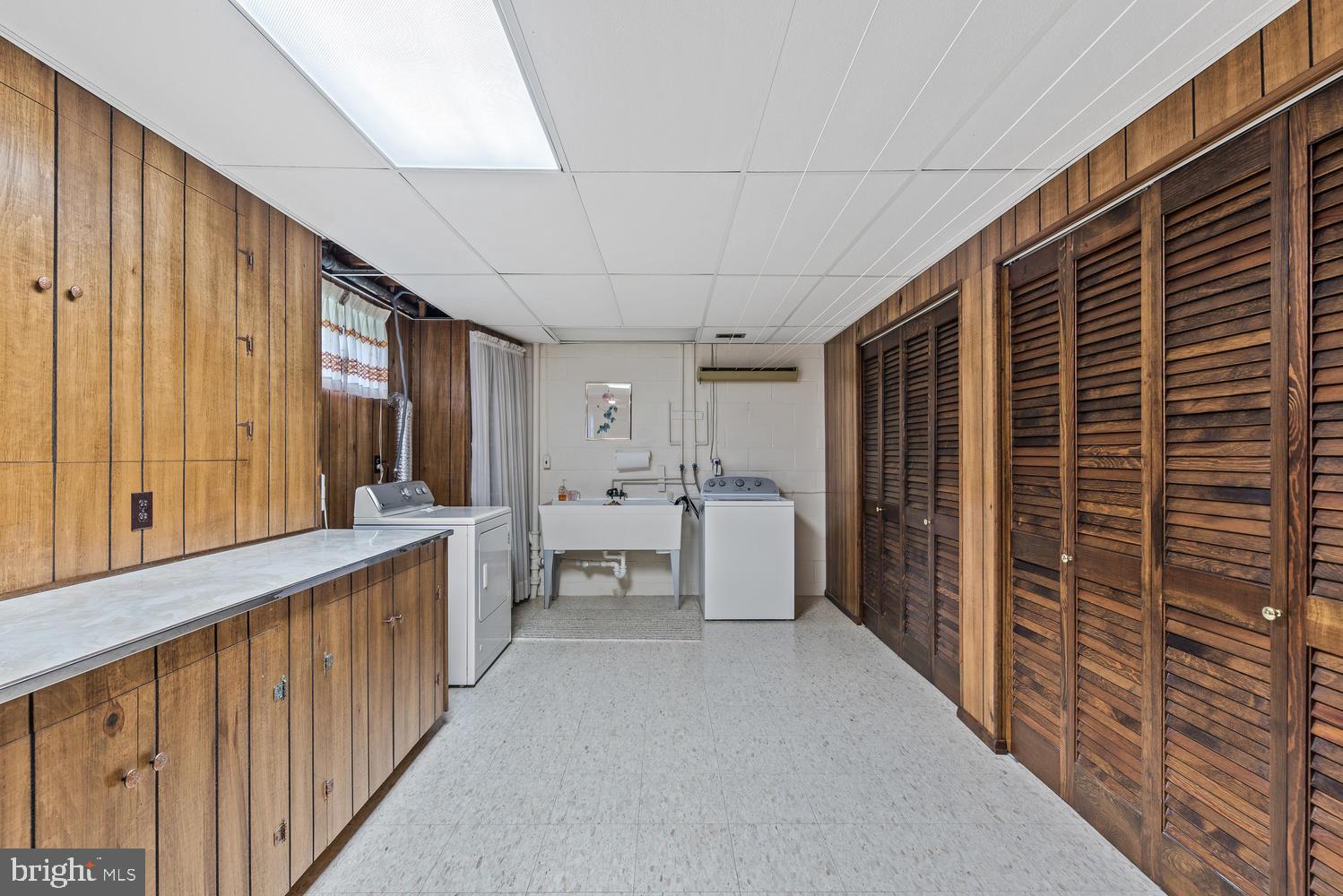 CHATHAM MEWS - Residential