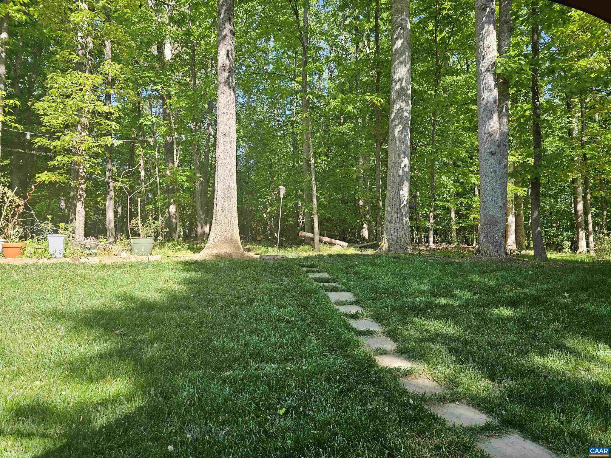 FOREST LAKES SOUTH - Residential Lease