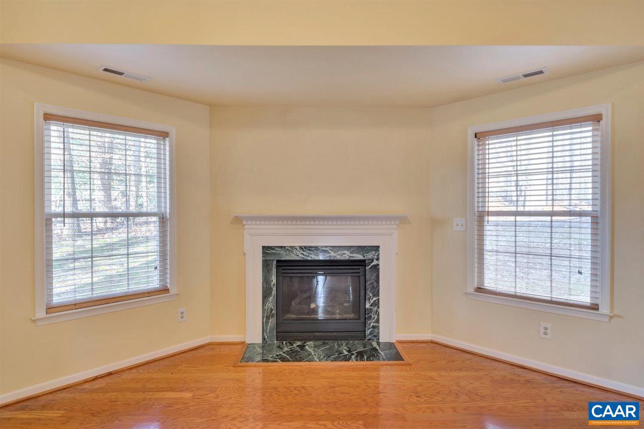 FOREST LAKES SOUTH - Residential Lease