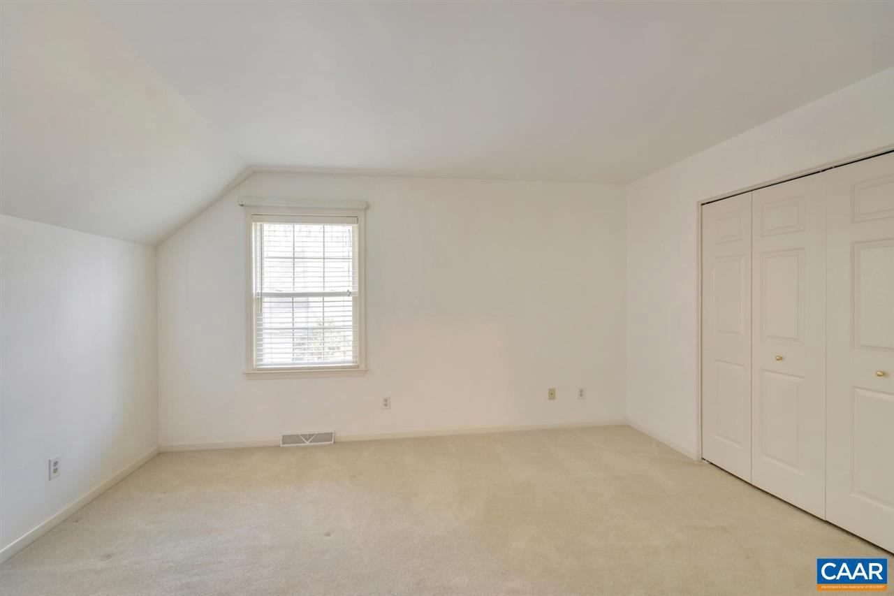 FOREST LAKES SOUTH - Residential Lease