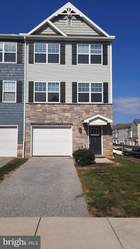Photo for 928 ADMIRALS QUAY DRIVE