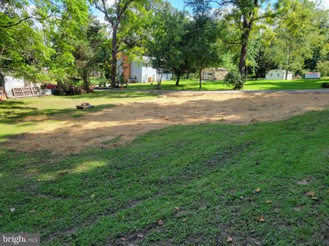 23608 HAWKINS DRIVE AQUASCO MD 20608