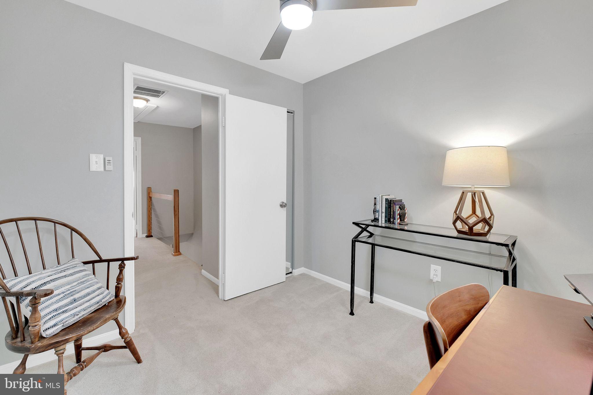 LAKEPOINTE - Residential