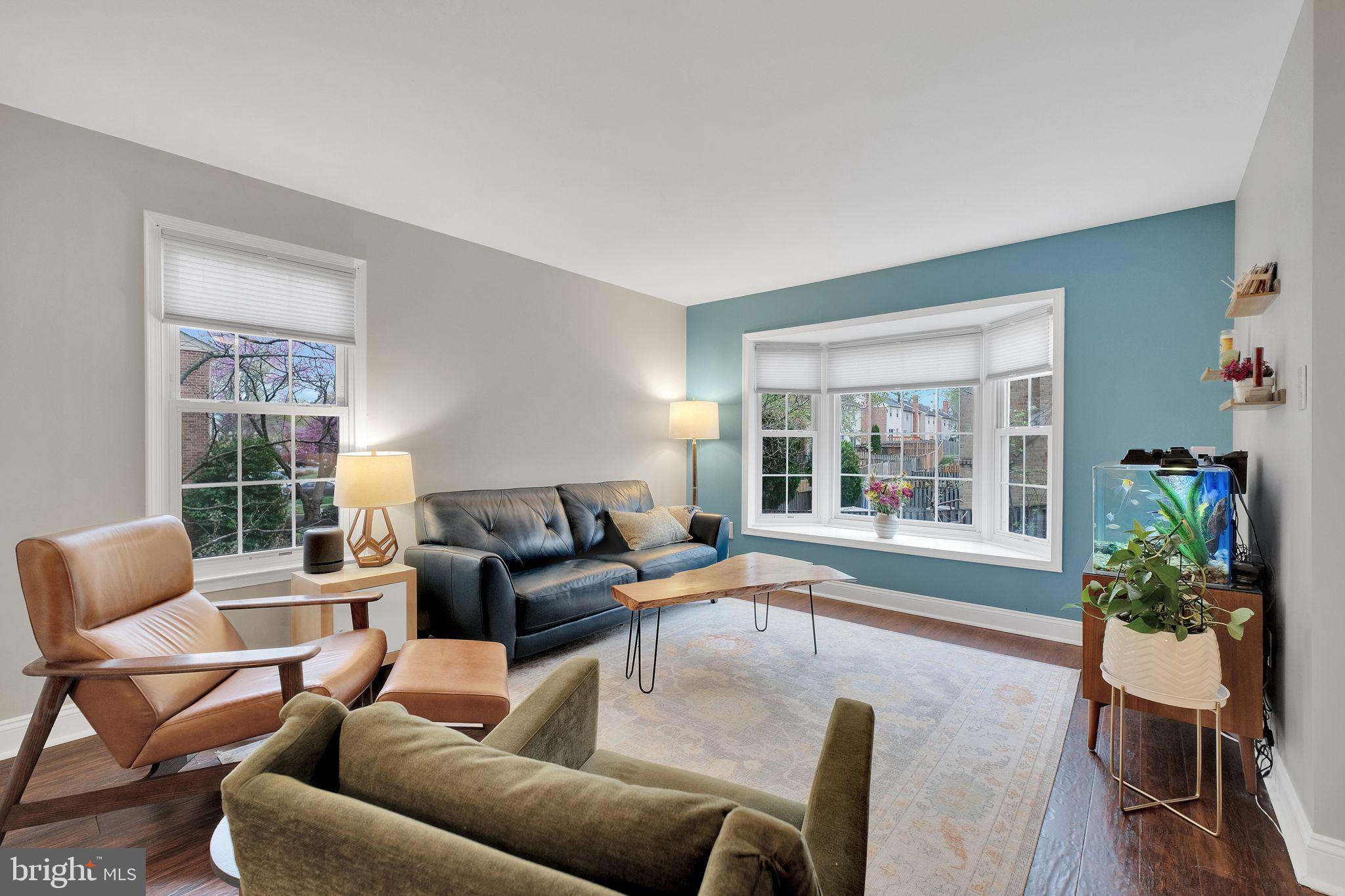 LAKEPOINTE - Residential