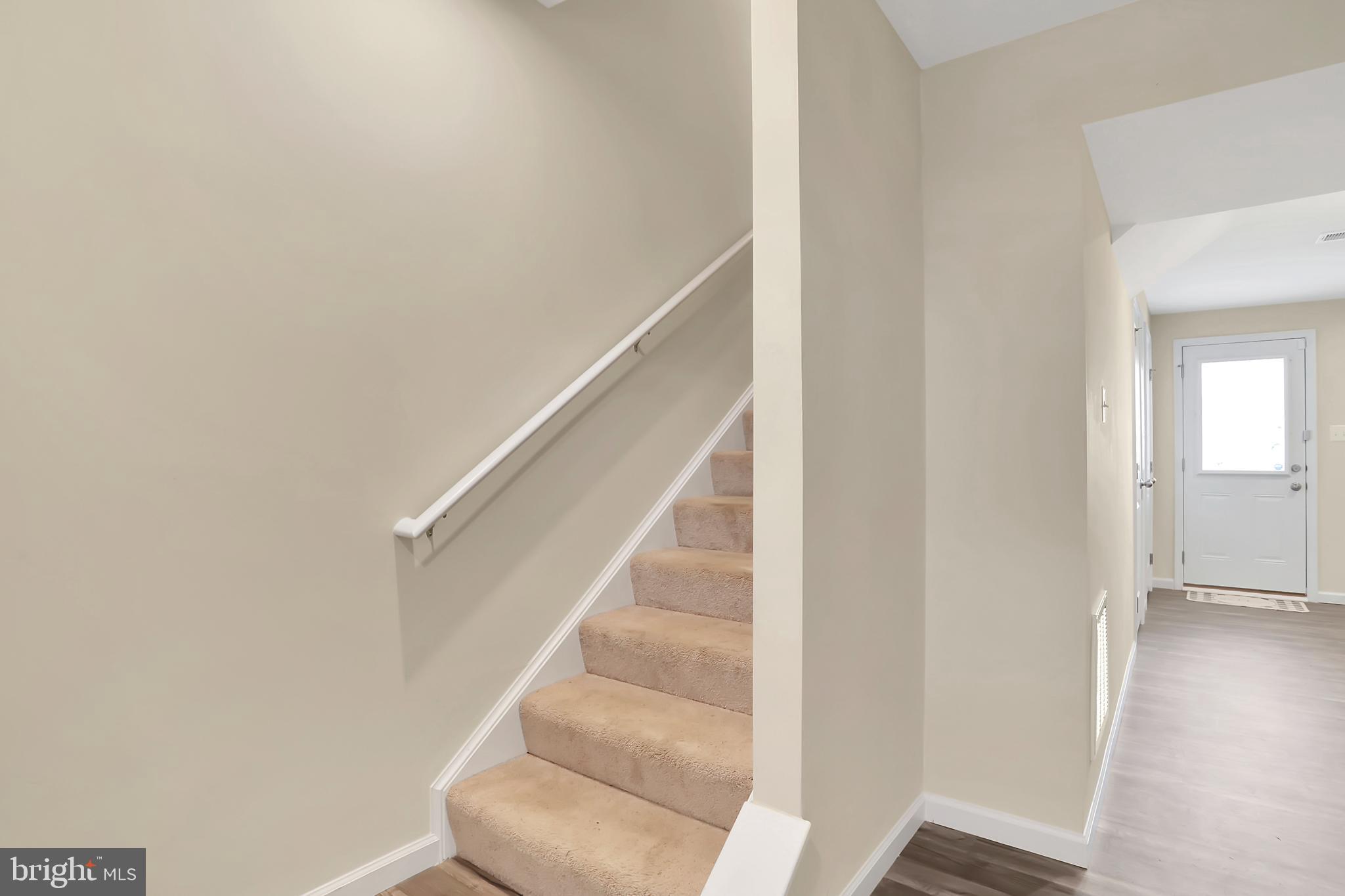 THE LAKES AT MARTINSBURG - Residential Lease