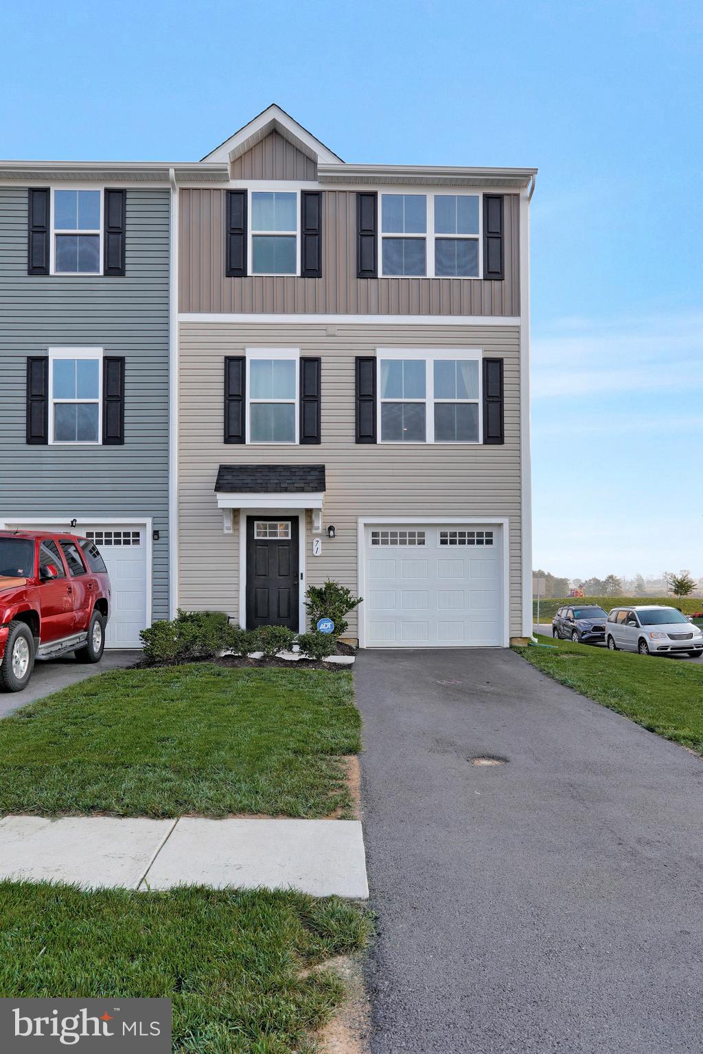 END Unit for RENT! Located in the community of The Lakes at Martinsburg. This End Unit townhome features 3 Bedrooms, 2.5 Baths. Perfect commuter location with easy access to Route 9 and I-81. The highlight of this townhome includes an open concept floor plan between the living/kitchen/dining on the main level. In addition to an on-demand hot water system, a backsplash and pantry in the kitchen, a reading nook located on the walk-in level. The finished rec room could easily be used as a multi-purpose space like an additional small bedroom or office space. Front side access Attached Garage with Long Driveway for parking your cars. Gas community. Washer and dryer in unit. Pets are allowed. Security deposit and first-month rent upfront. Call to schedule your private tour!