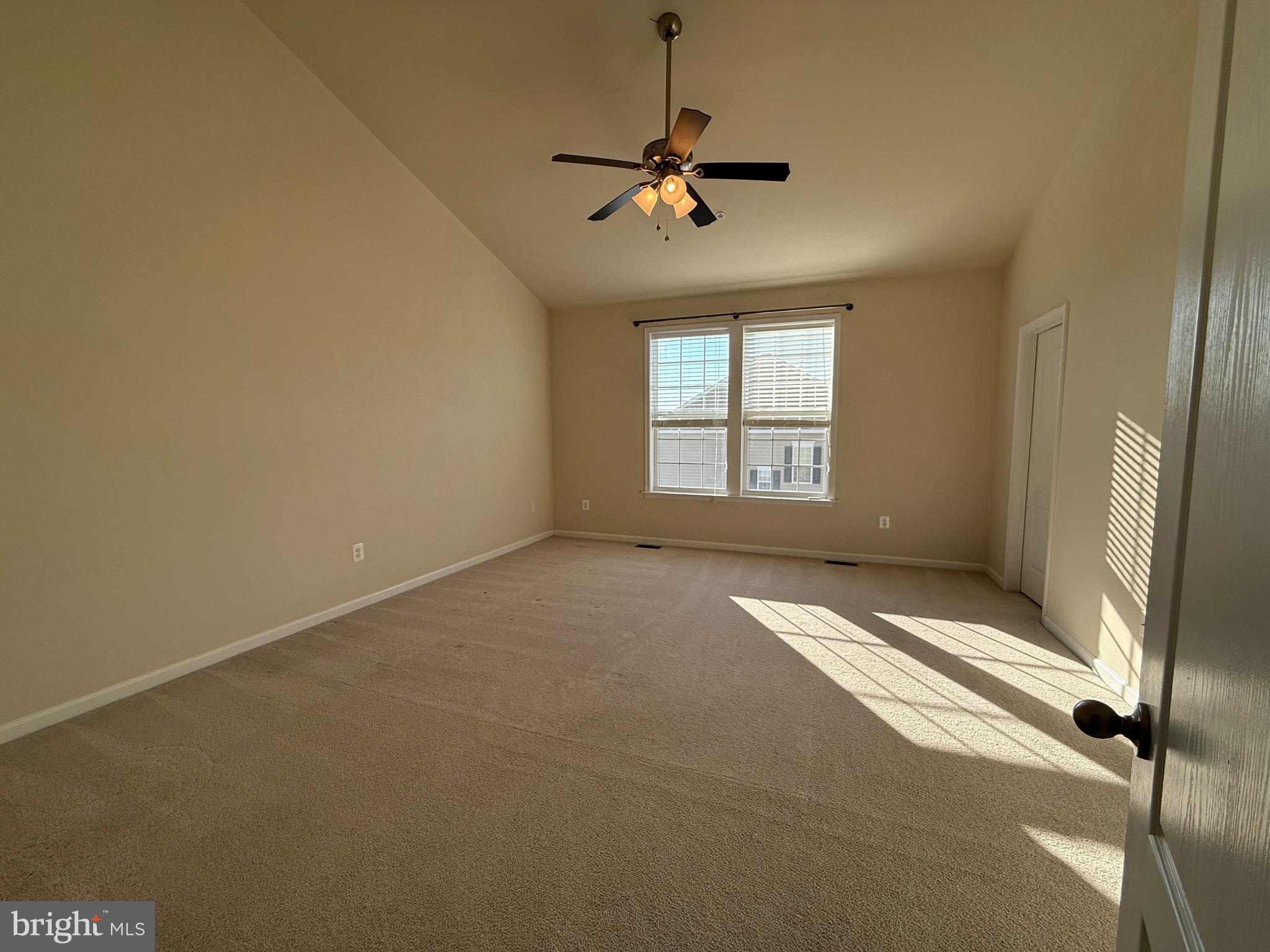 MARKET SQUARE - Residential Lease