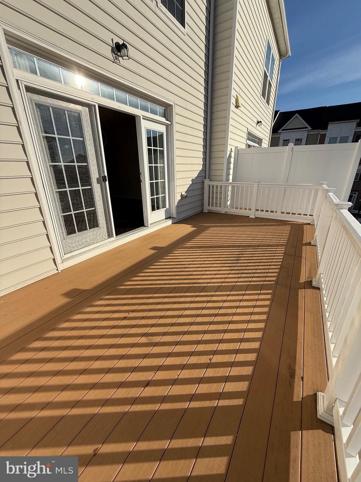 MARKET SQUARE - Residential Lease