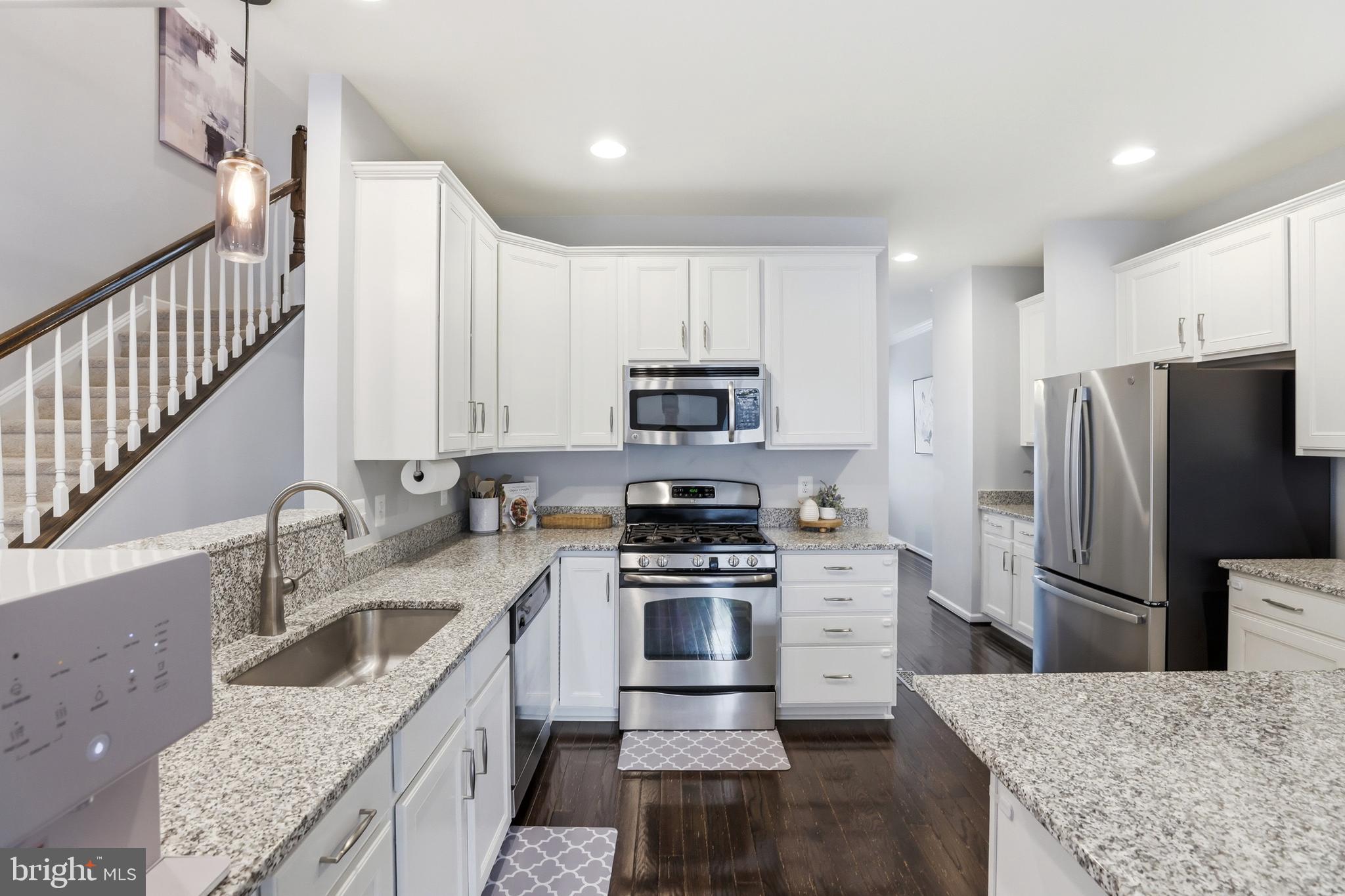 RESERVE AT SOUTH RIDING - Residential