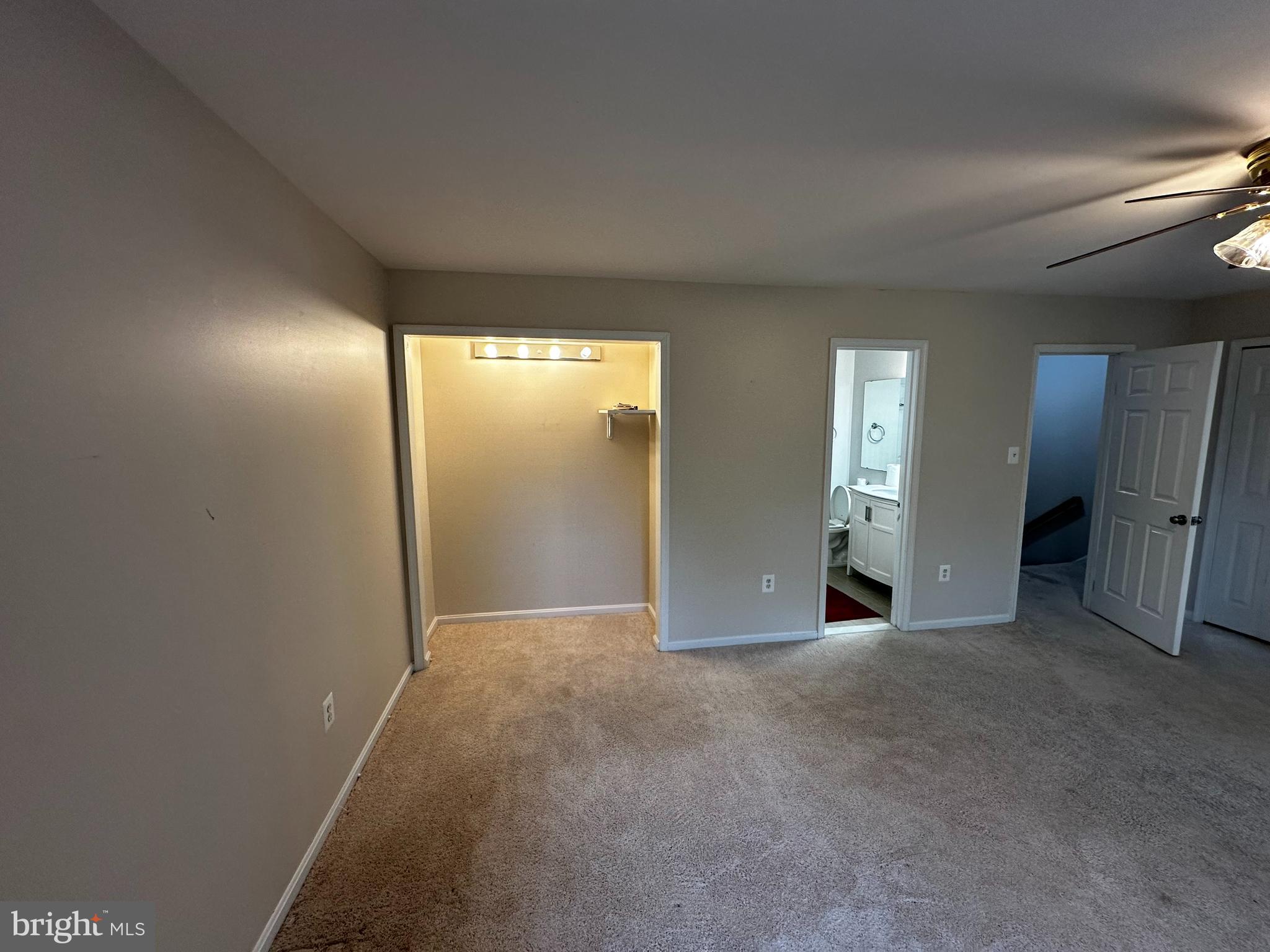 SARATOGA TOWNHOUSES - Residential Lease