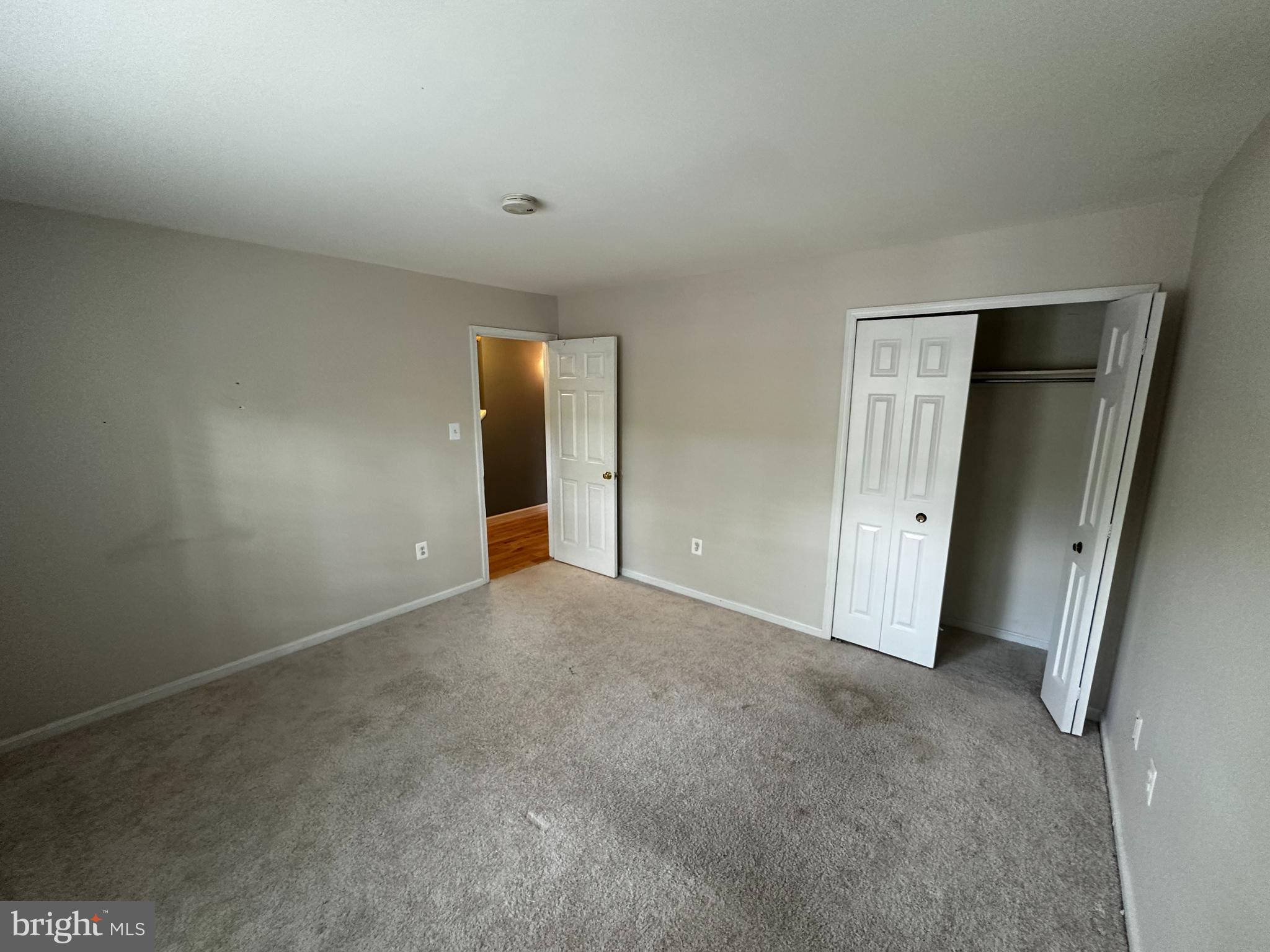 SARATOGA TOWNHOUSES - Residential Lease