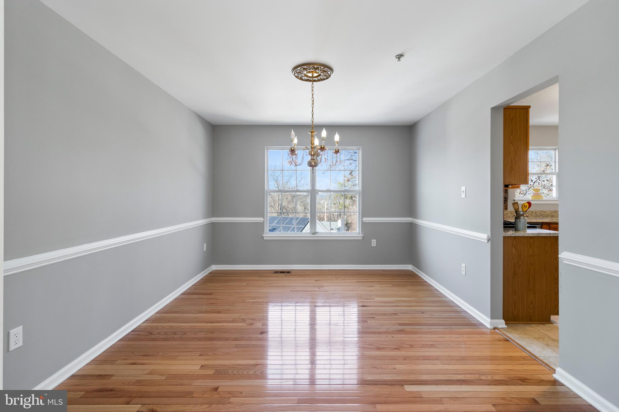 HILLTOP MANOR - Residential