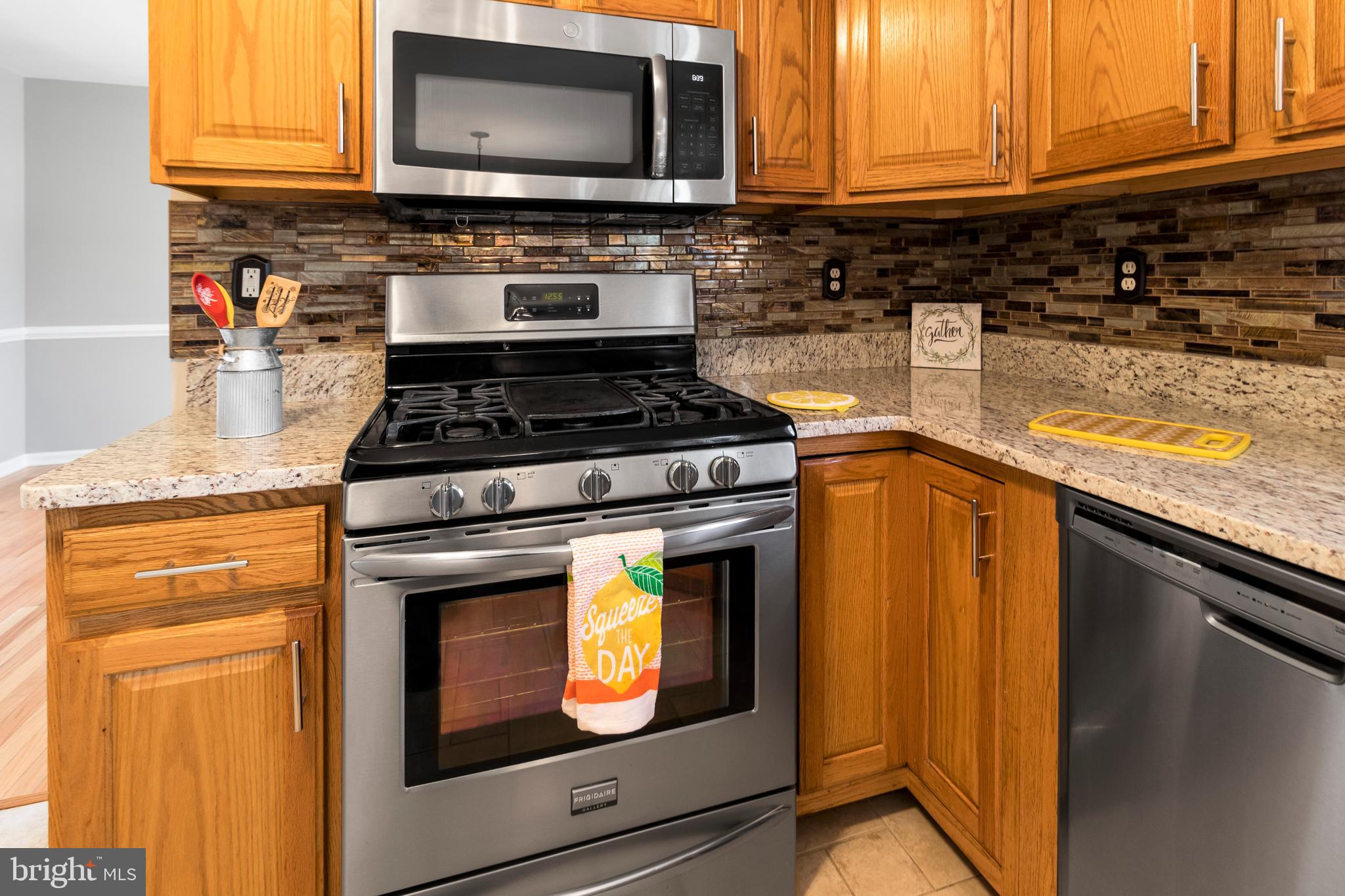 HILLTOP MANOR - Residential