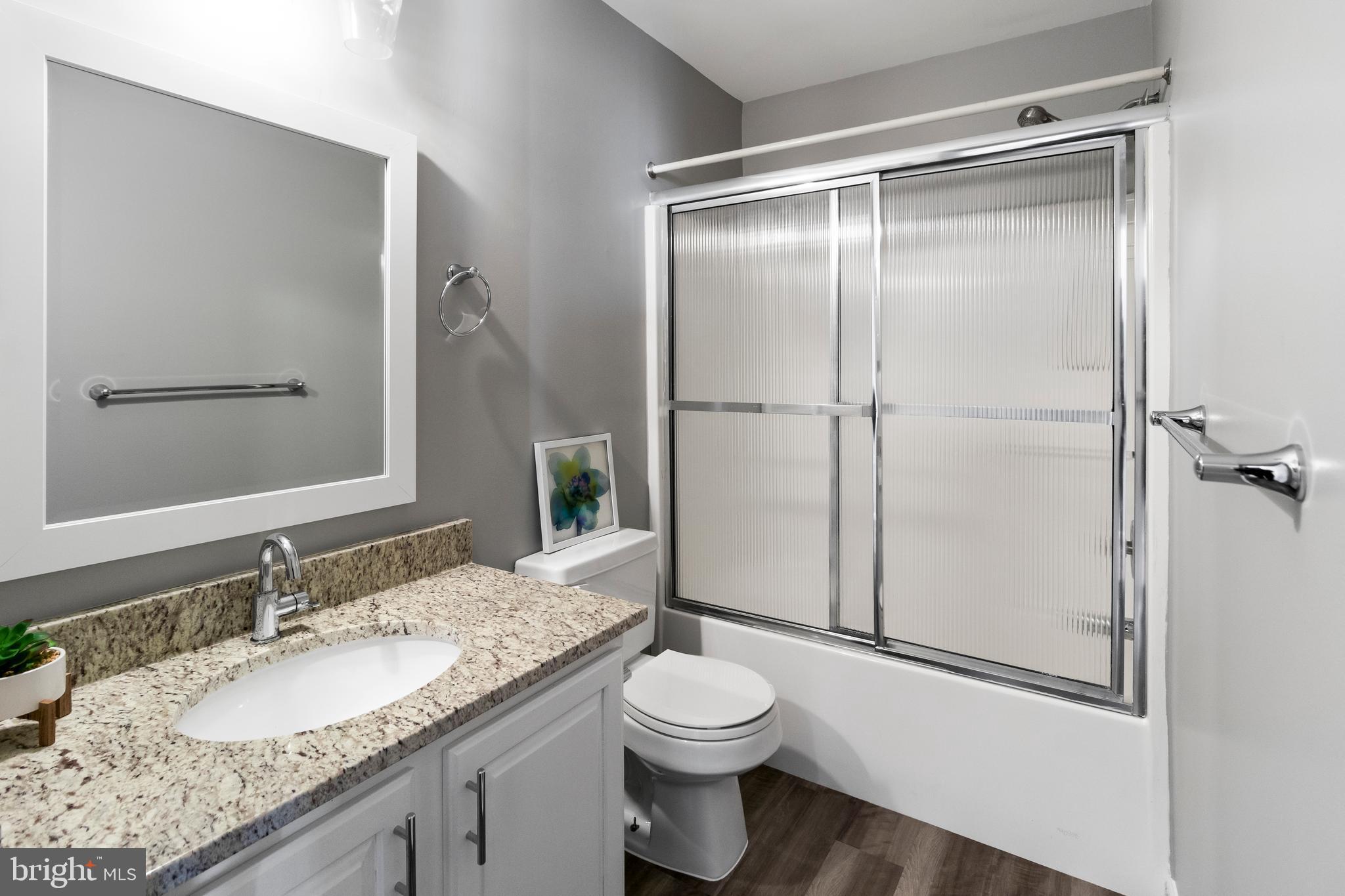 HILLTOP MANOR - Residential