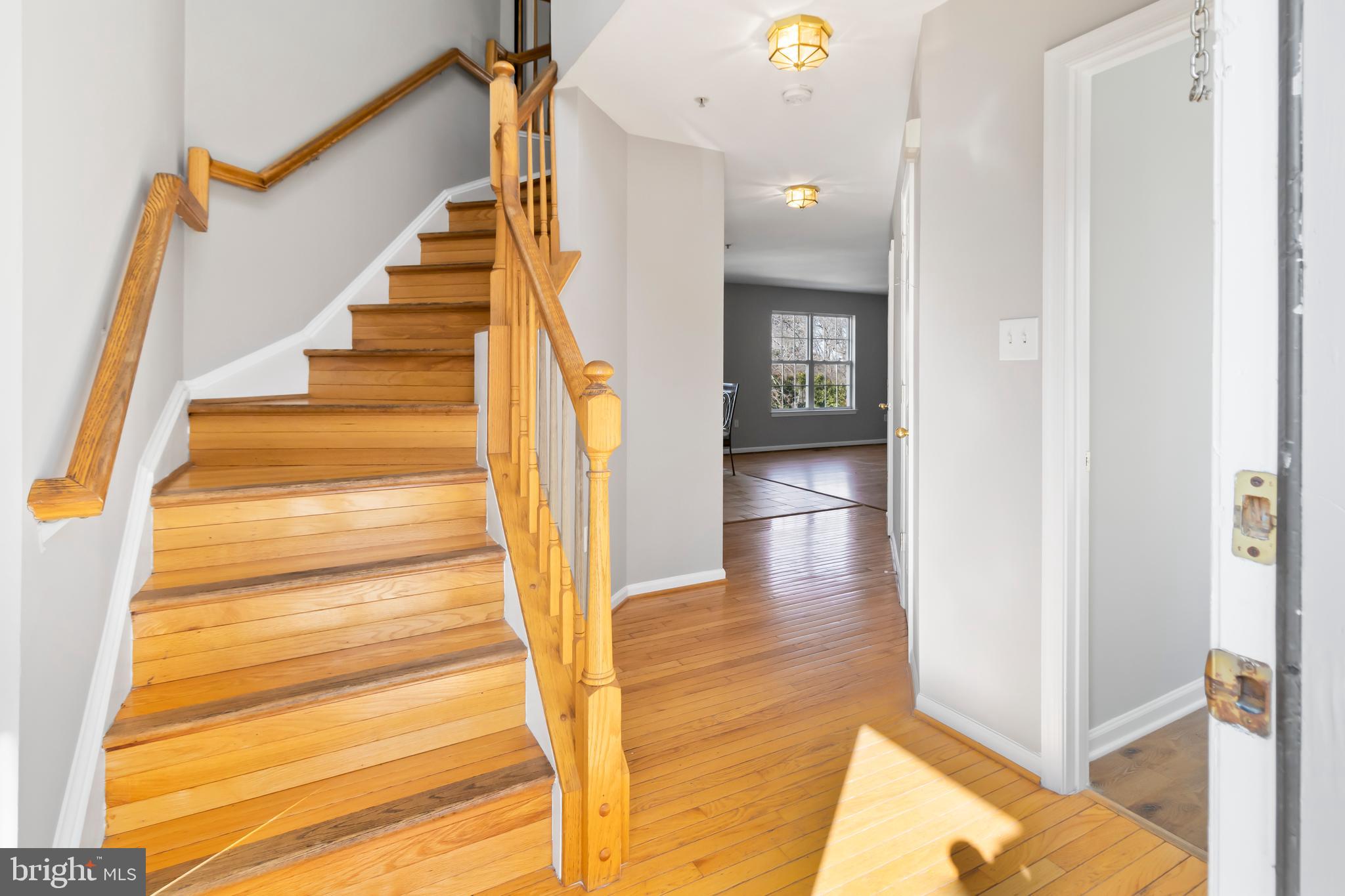 HILLTOP MANOR - Residential