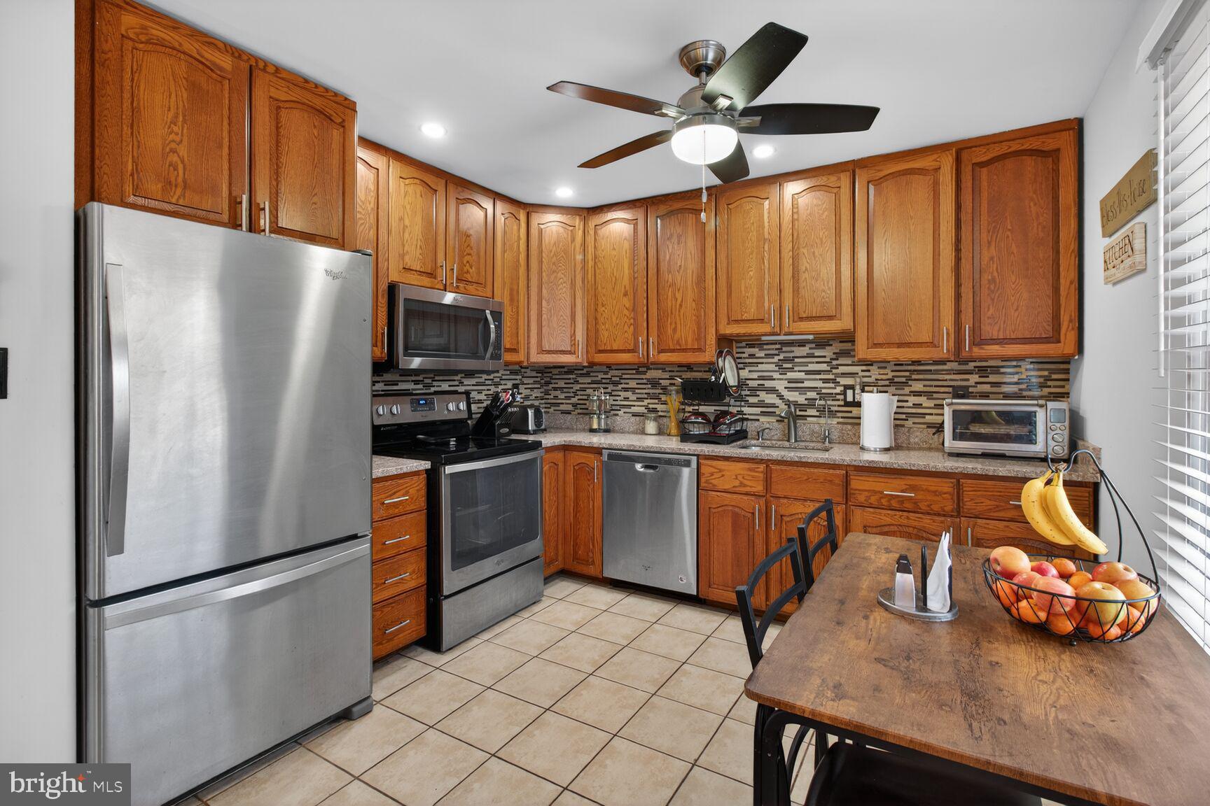 ORCHARD RIDGE - Residential