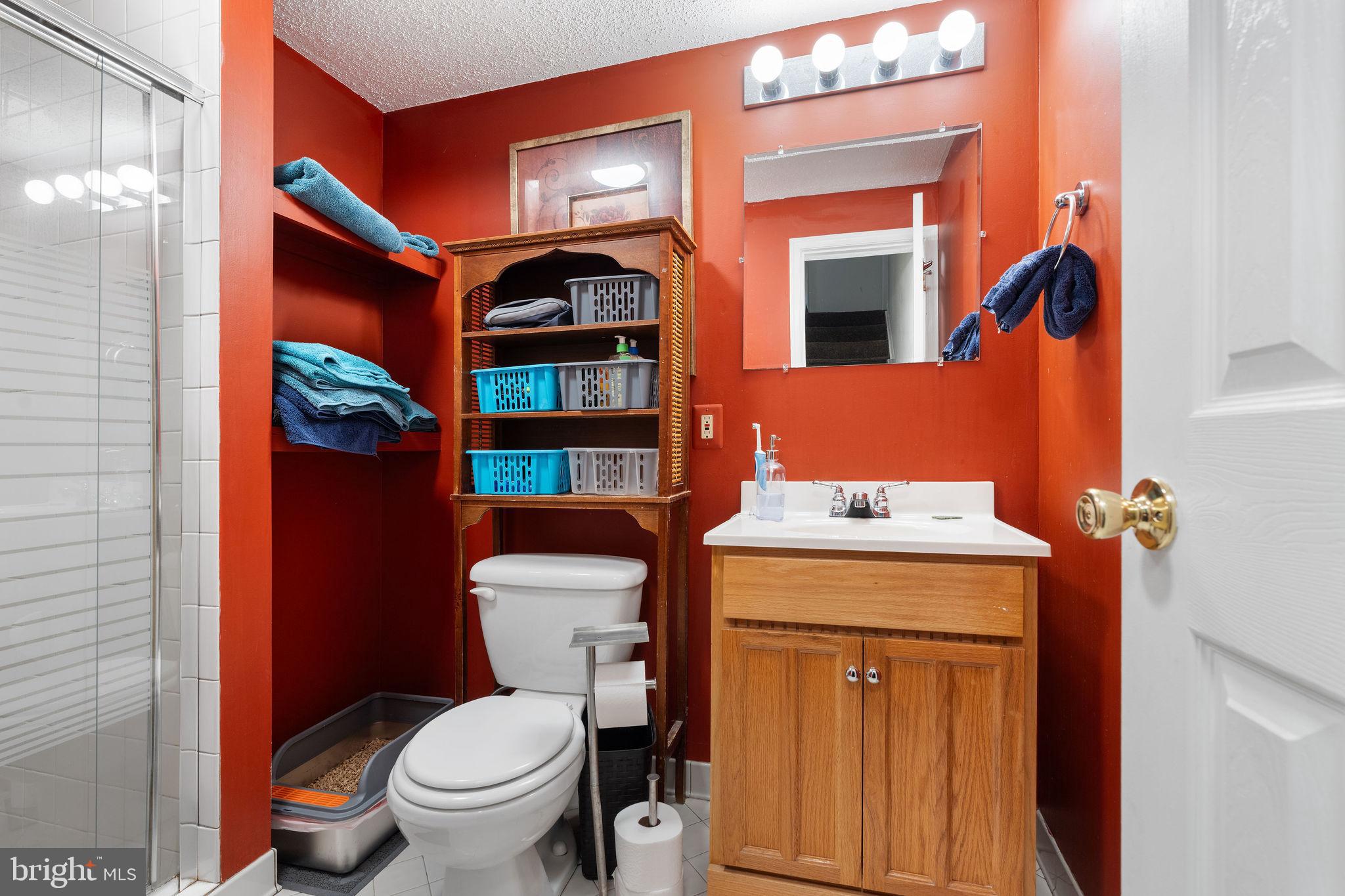 KINGS RANSOM CONDO - Residential Lease