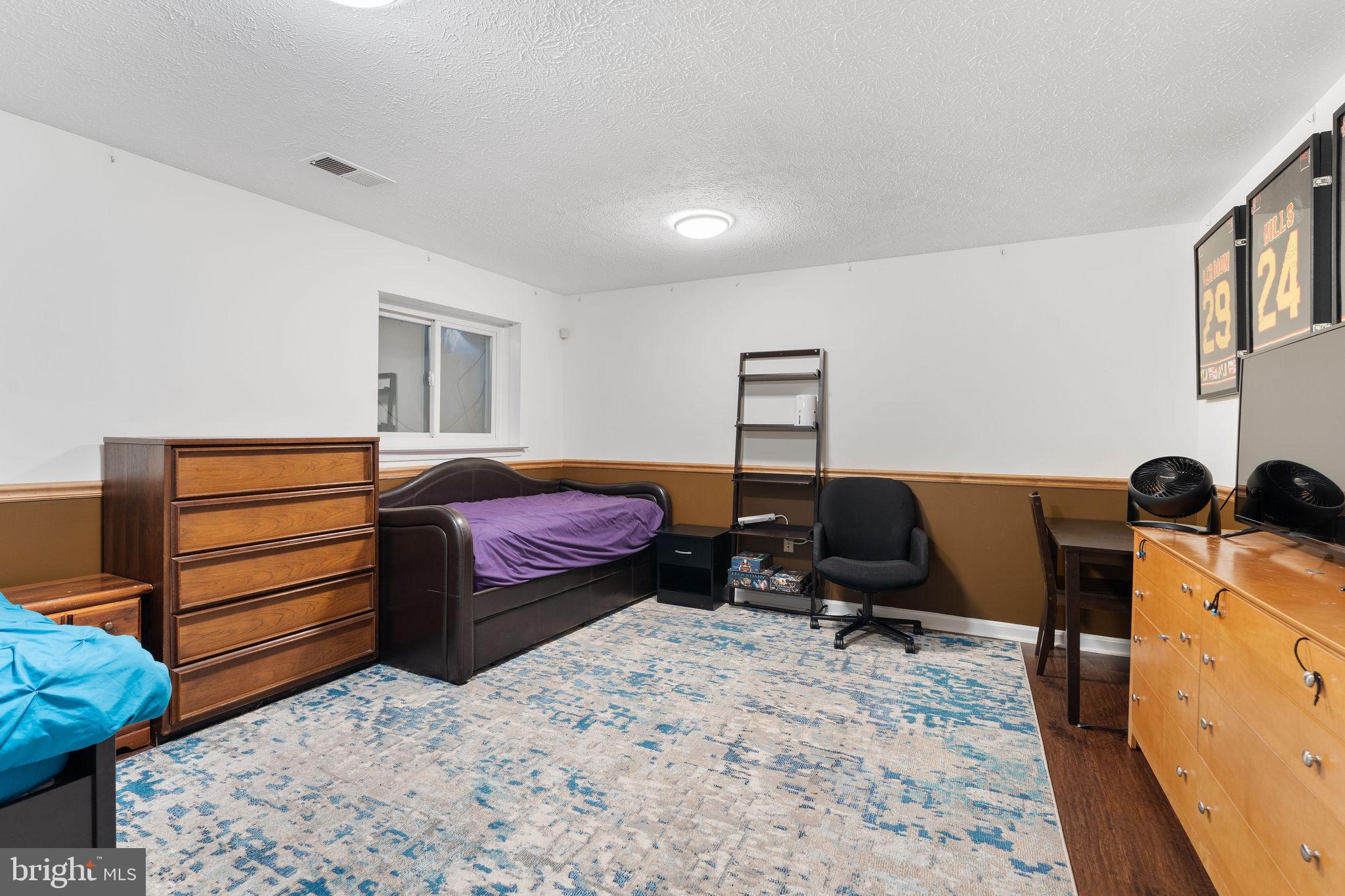 KINGS RANSOM CONDO - Residential Lease