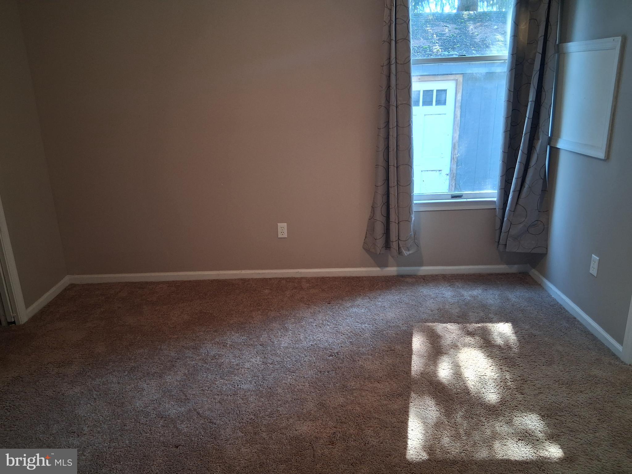 WALBROOK MANOR - Residential