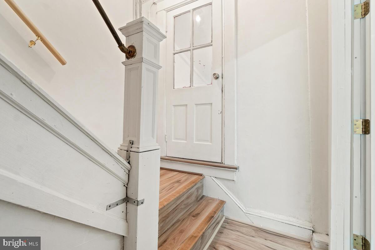 BELAIR-EDISON - Residential Lease