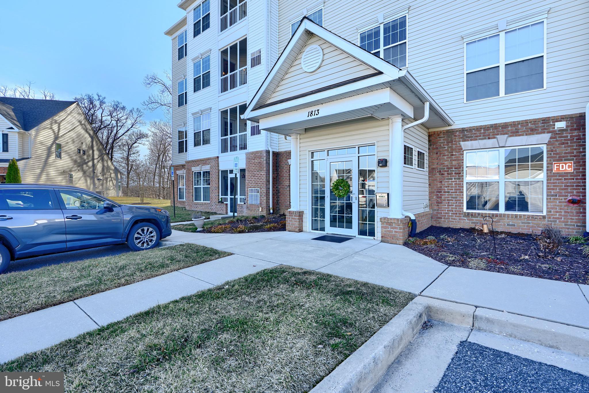 1813 SELVIN DRIVE 301