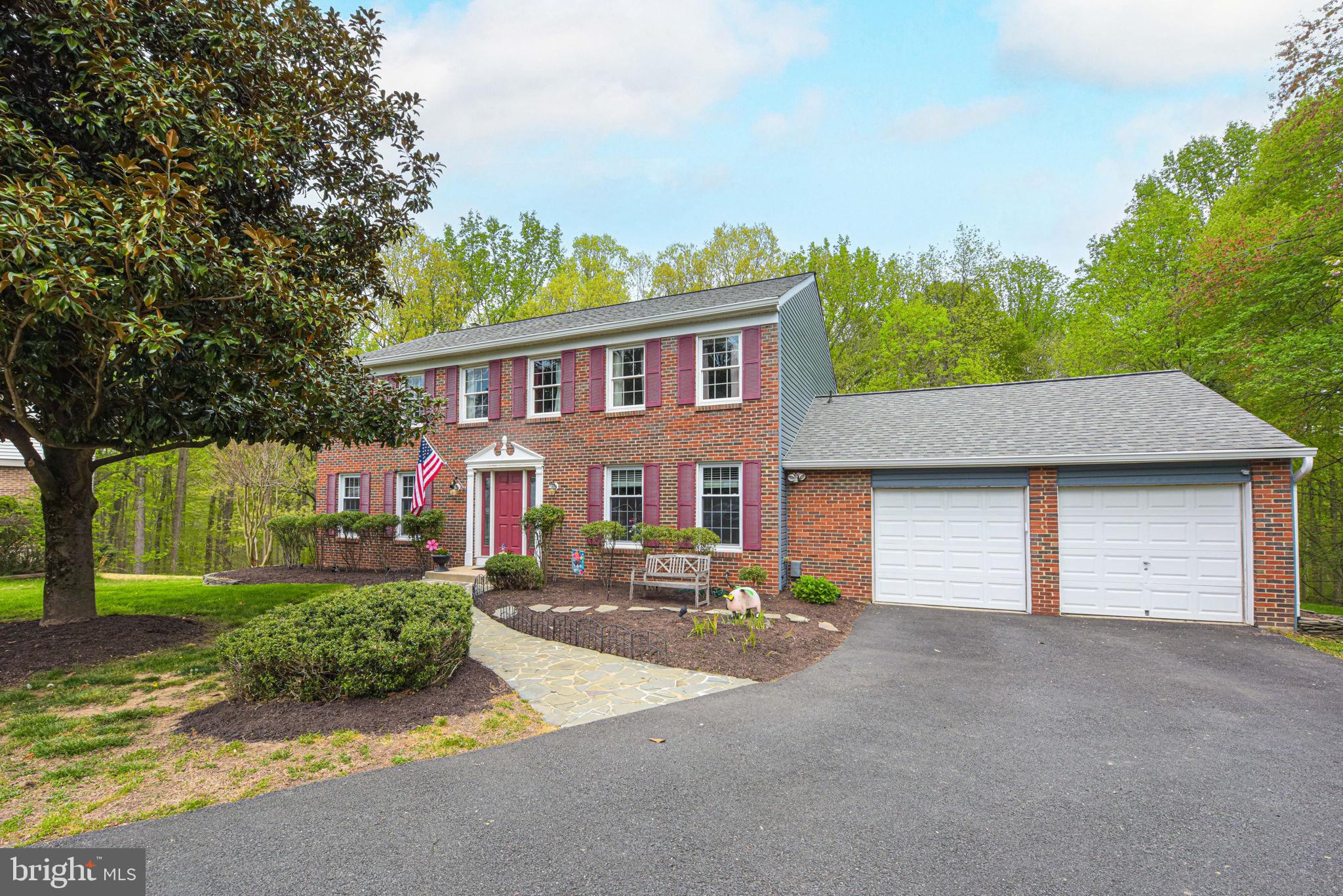 NEWINGTON FOREST - Residential