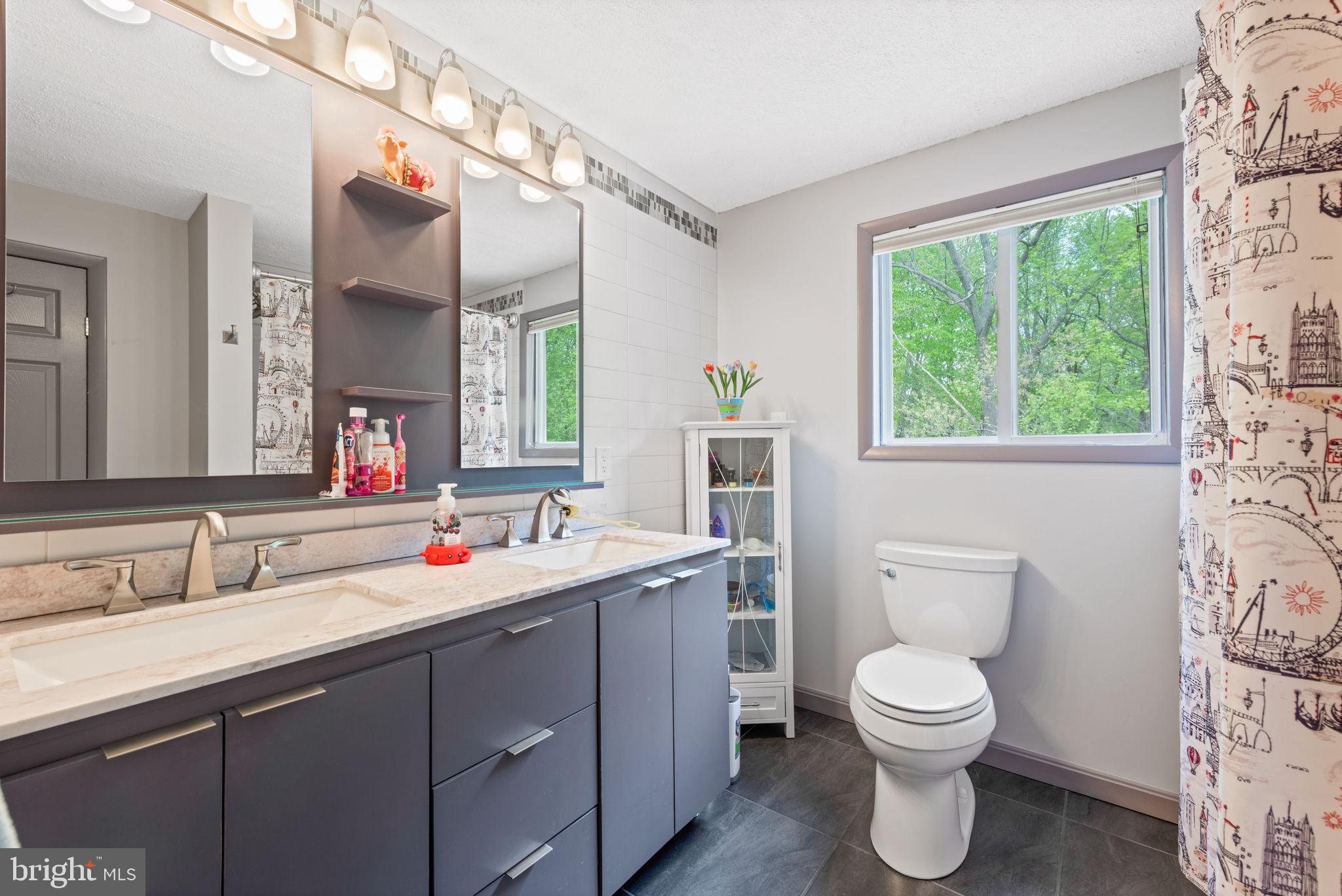 NEWINGTON FOREST - Residential