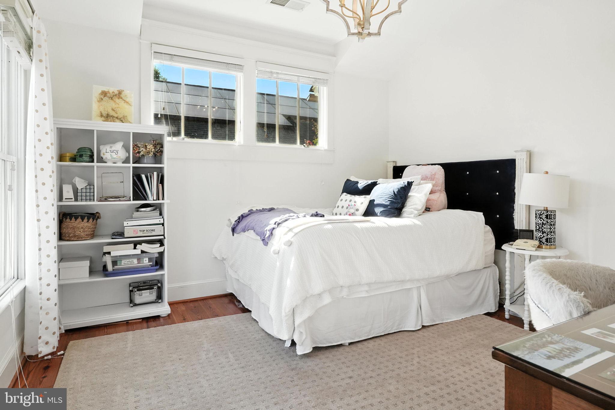 DEL RAY - Residential