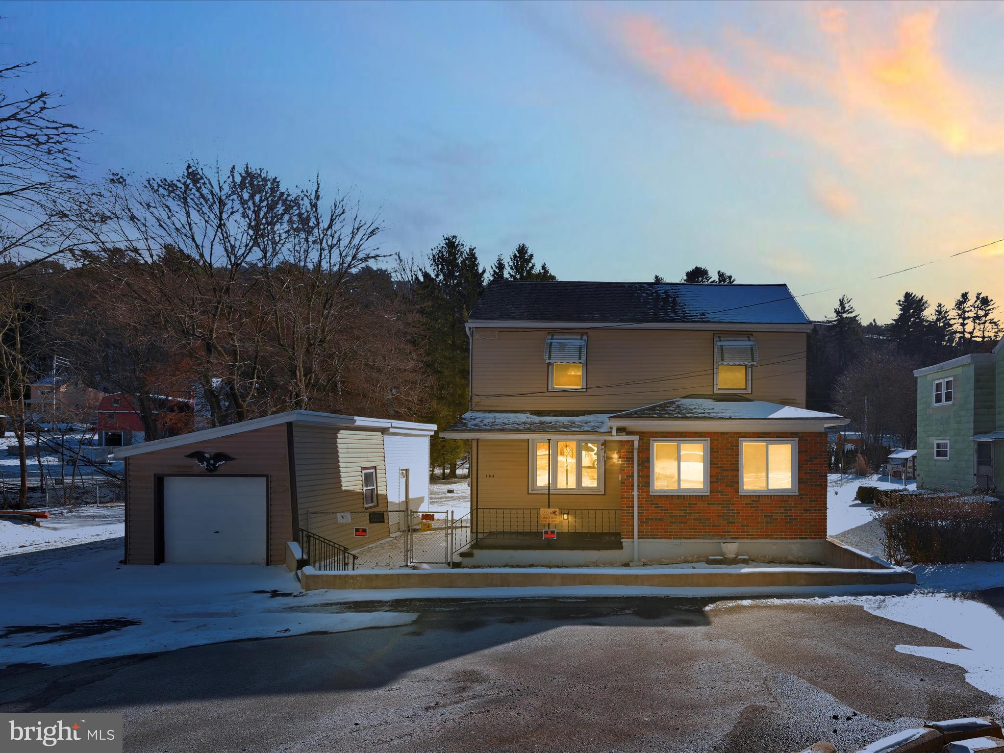 POTTSVILLE - Residential