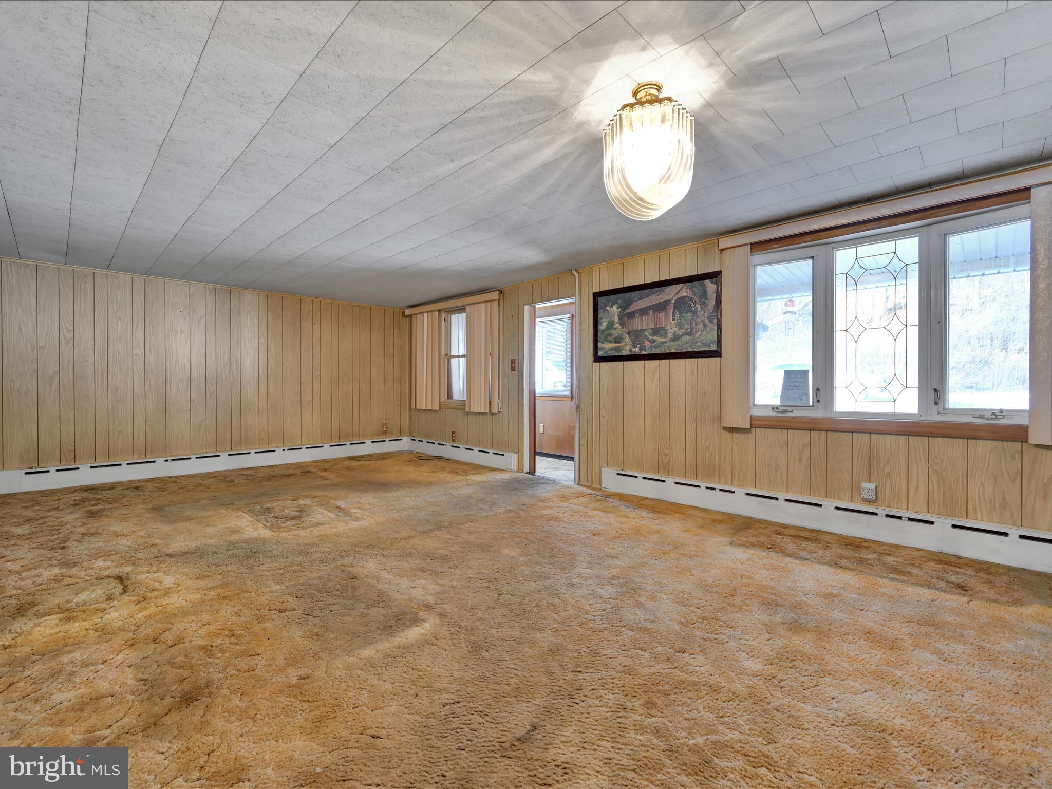 POTTSVILLE - Residential