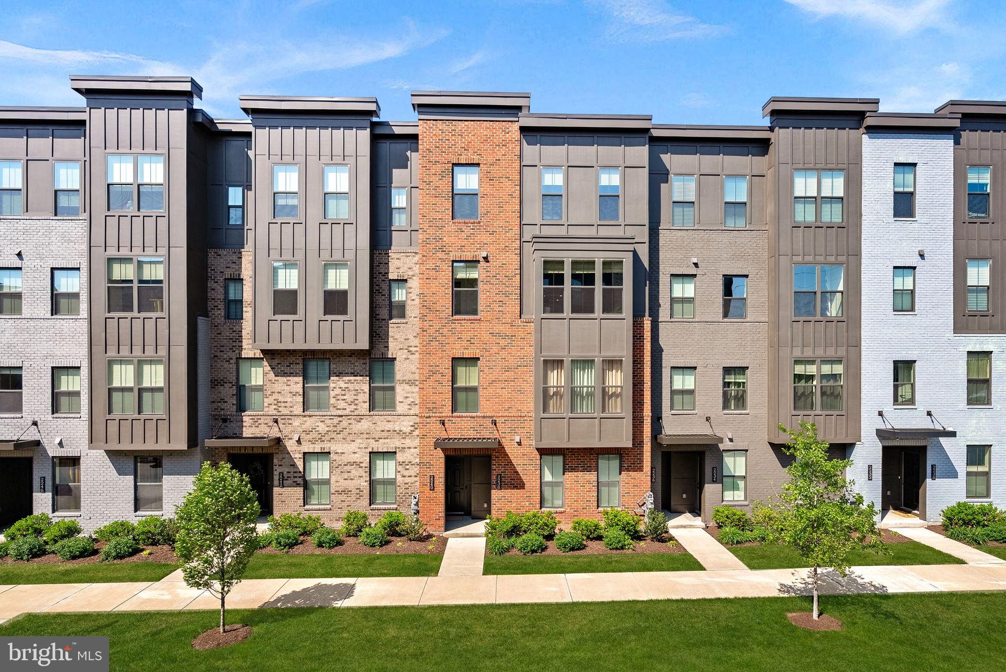 WOODLAND PARK - Residential