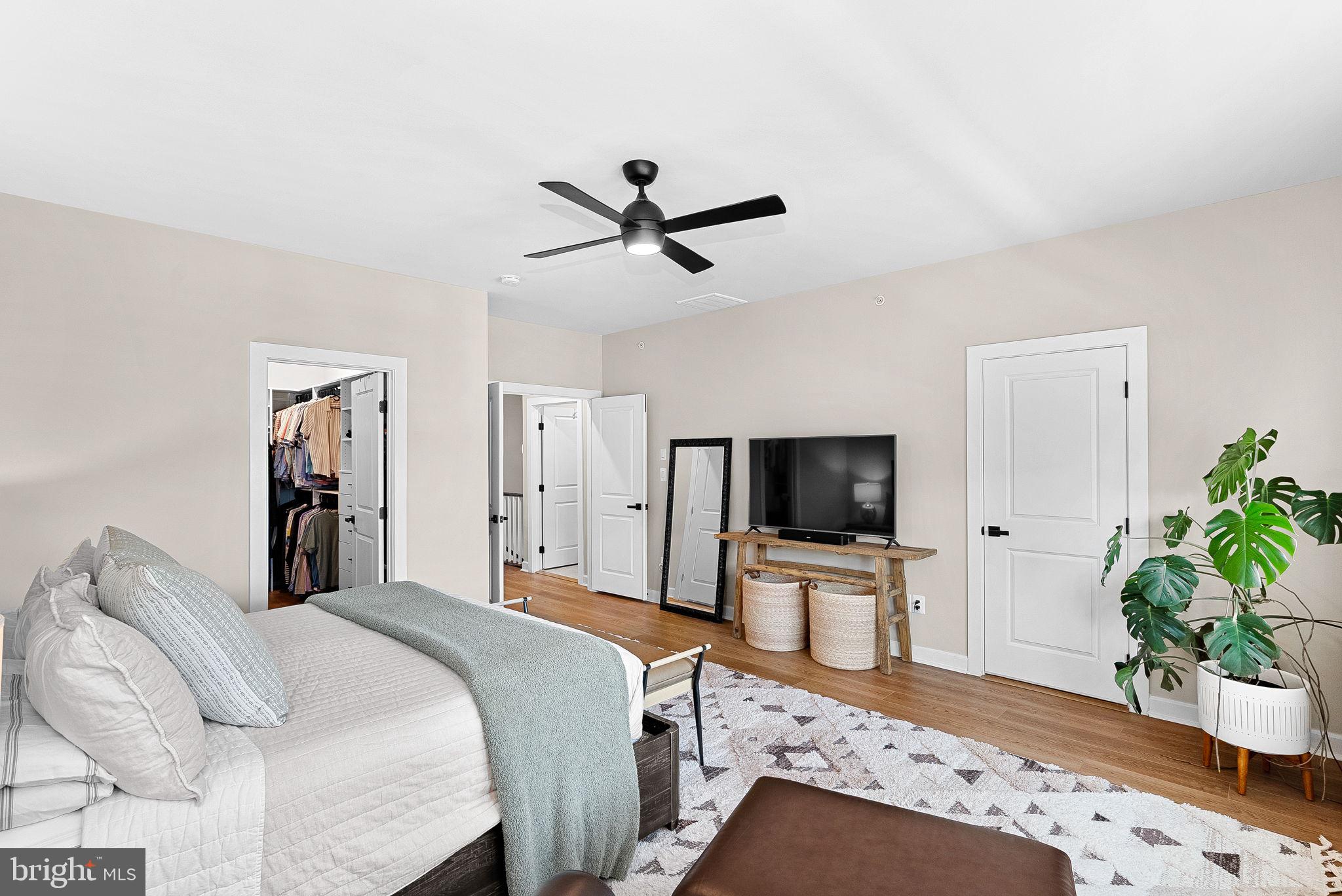 WOODLAND PARK - Residential